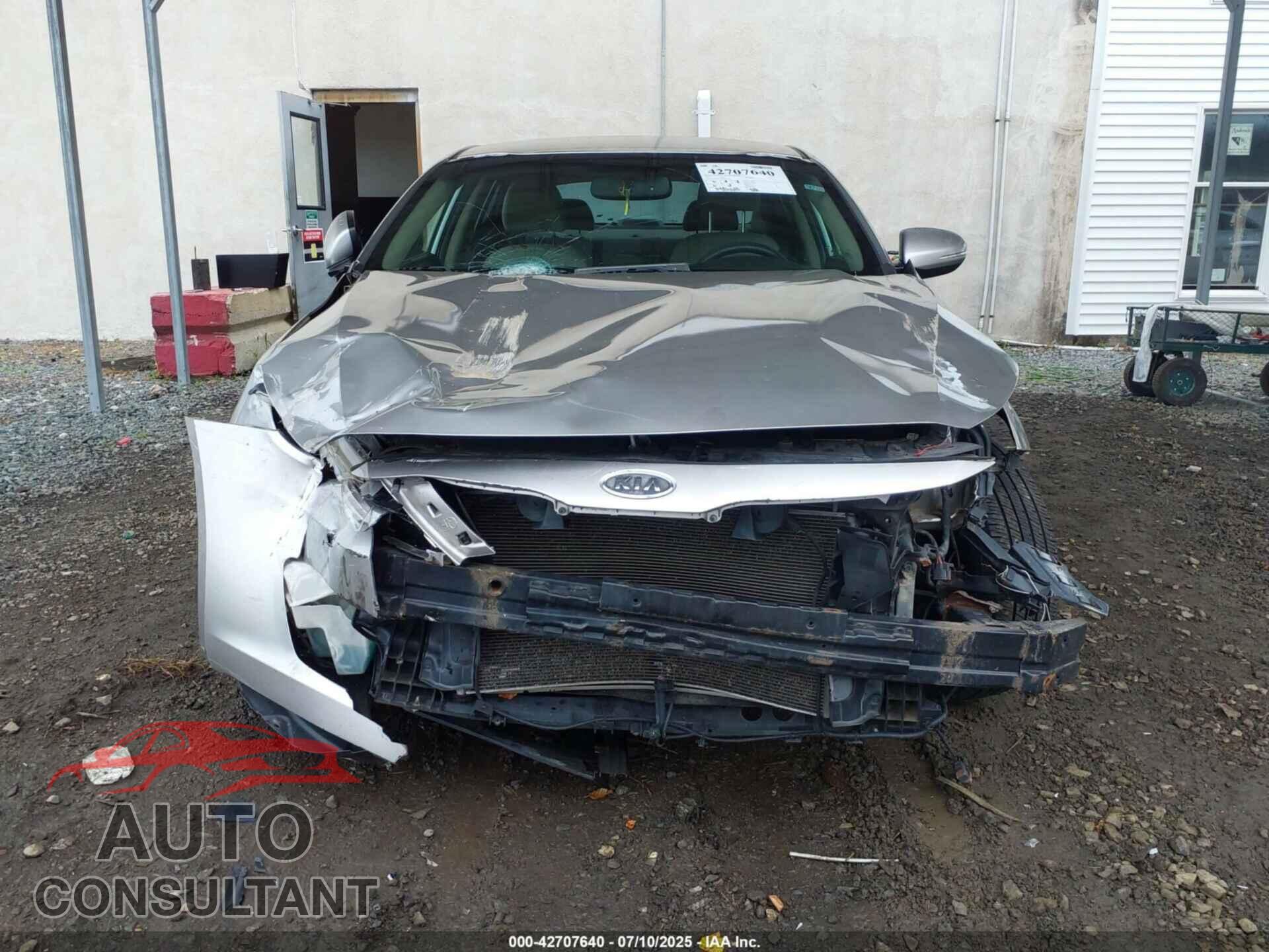 KIA OPTIMA 2012 - KNAGM4A74C5271430