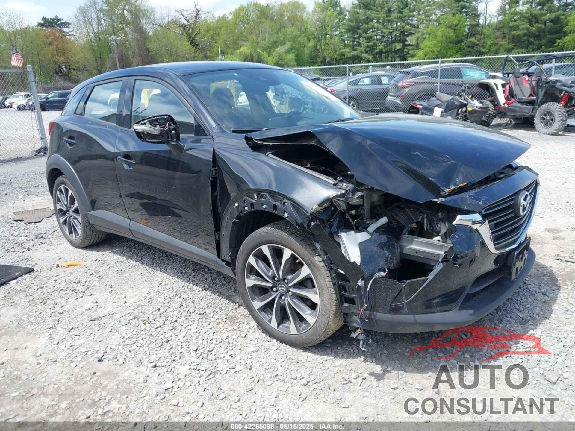 MAZDA CX-3 2019 - JM1DKFC74K1418386