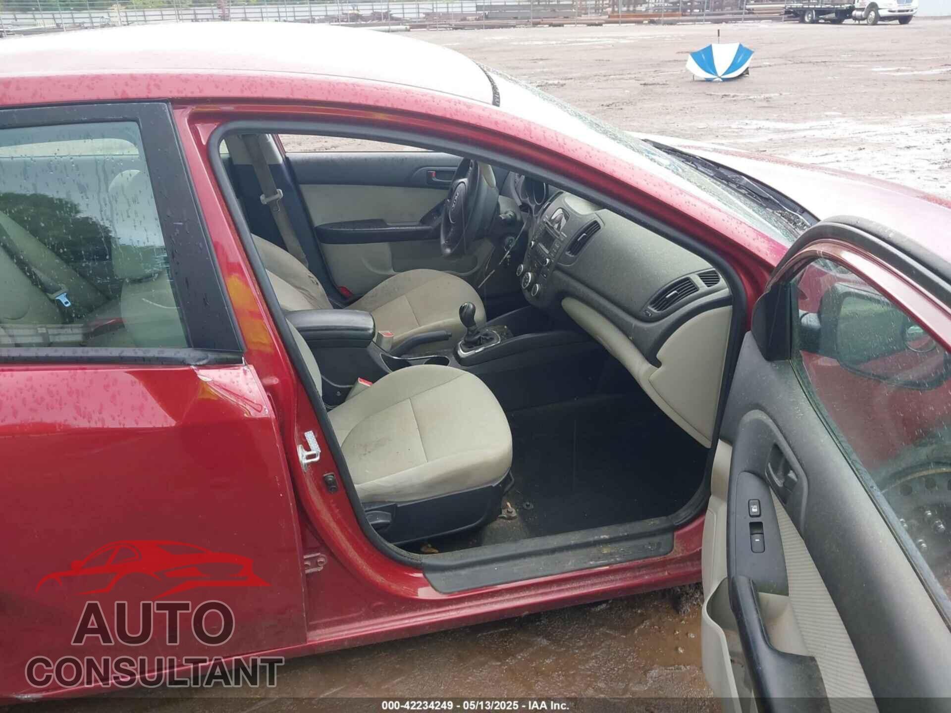 KIA FORTE 2012 - KNAFU4A21C5592700