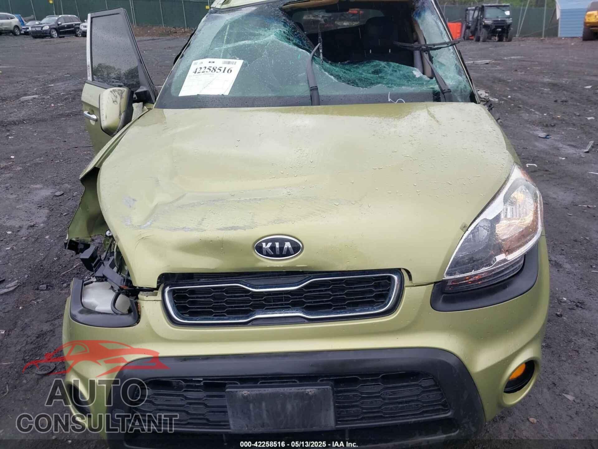 KIA SOUL 2012 - KNDJT2A6XC7439227
