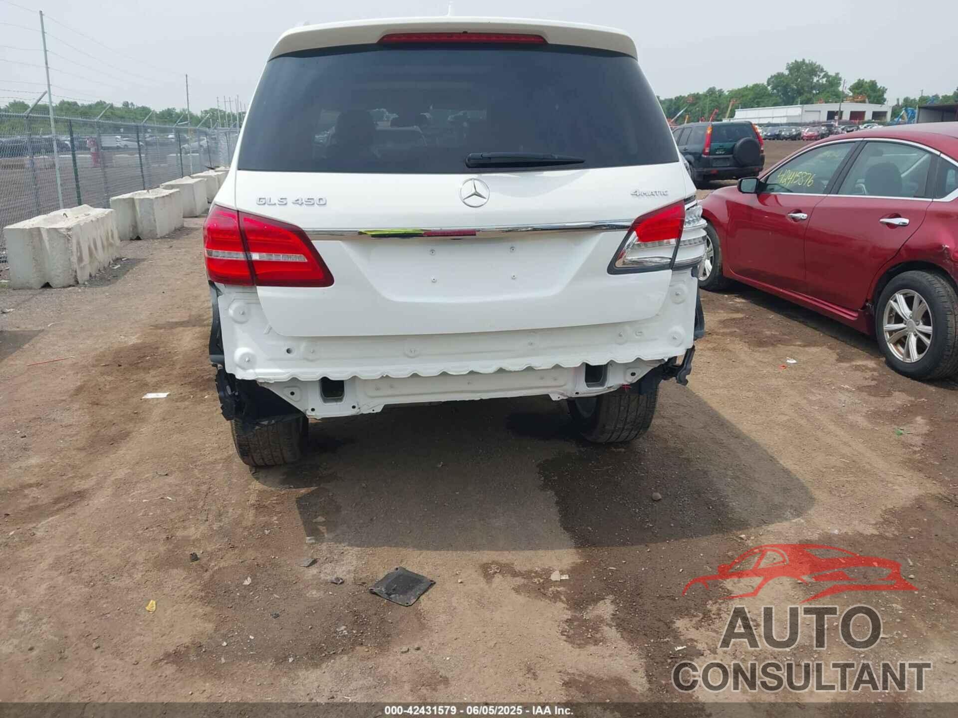 MERCEDES-BENZ GLS 450 2018 - 4JGDF6EE2JB023644