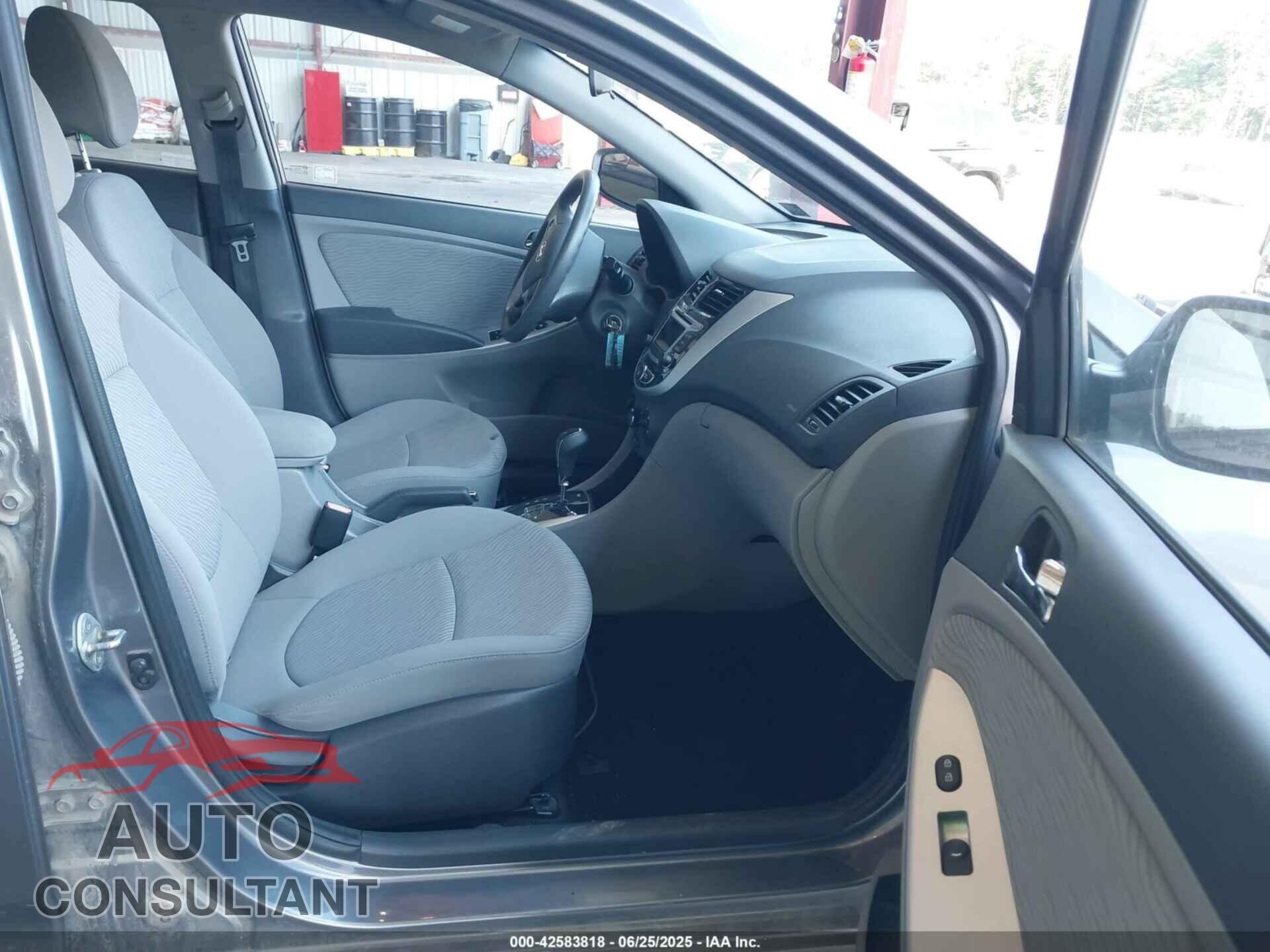 HYUNDAI ACCENT 2014 - KMHCU4AE2EU596047