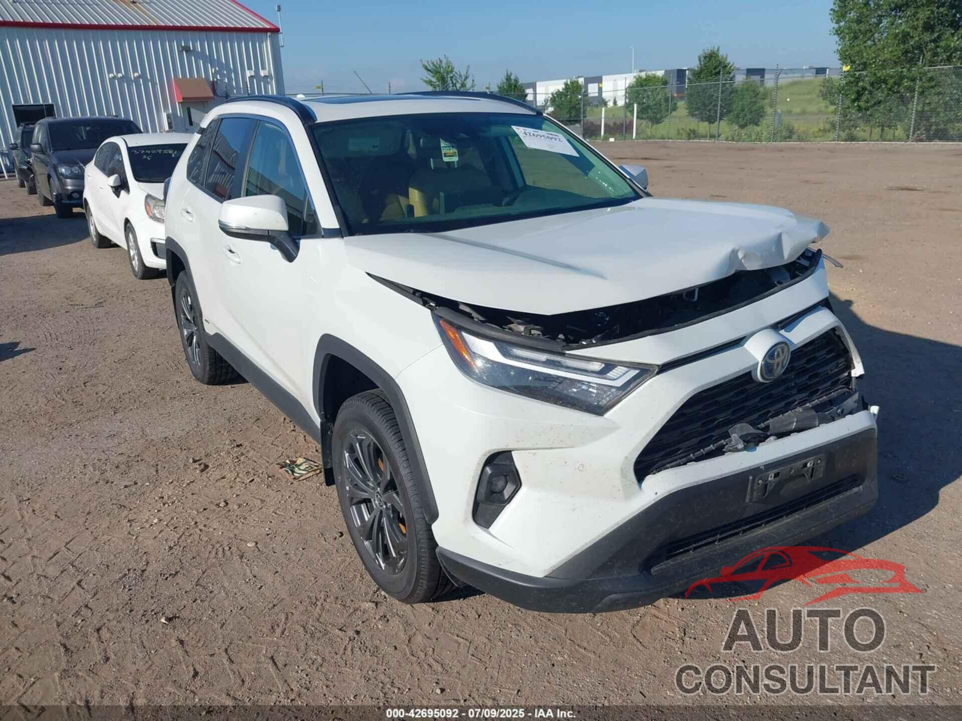 TOYOTA RAV4 HYBRID 2023 - JTMB6RFV3PD537270