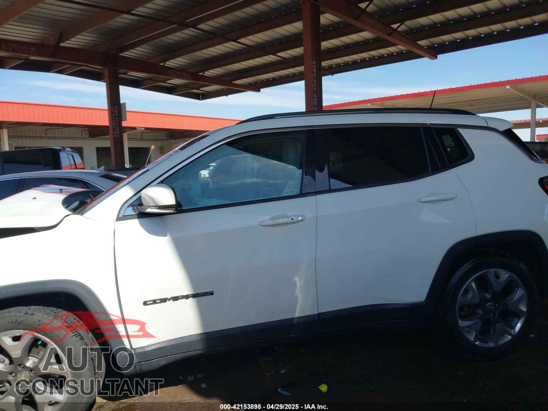 JEEP COMPASS 2021 - 3C4NJCCBXMT511497