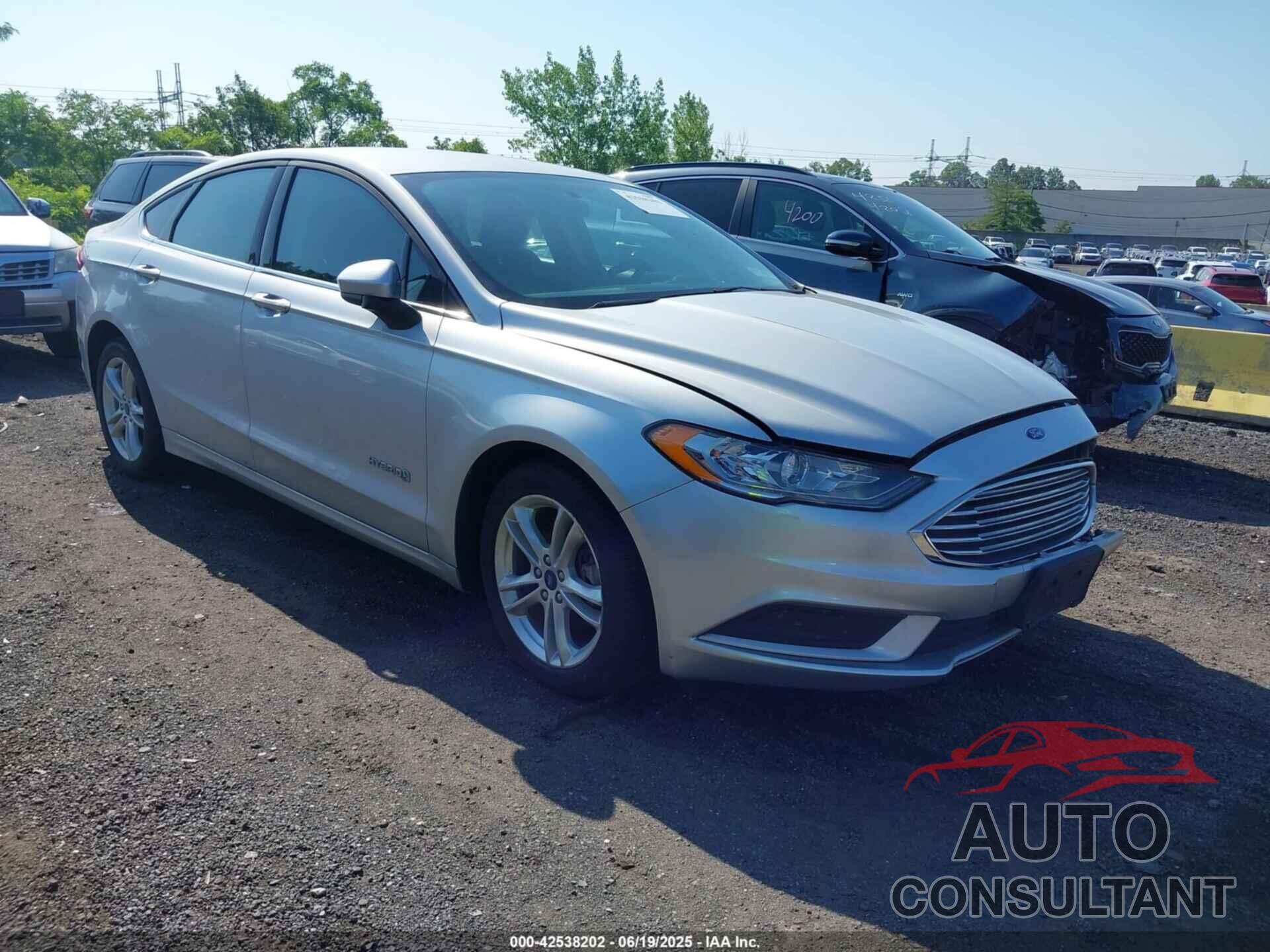 FORD FUSION HYBRID 2018 - 3FA6P0LU2JR115470
