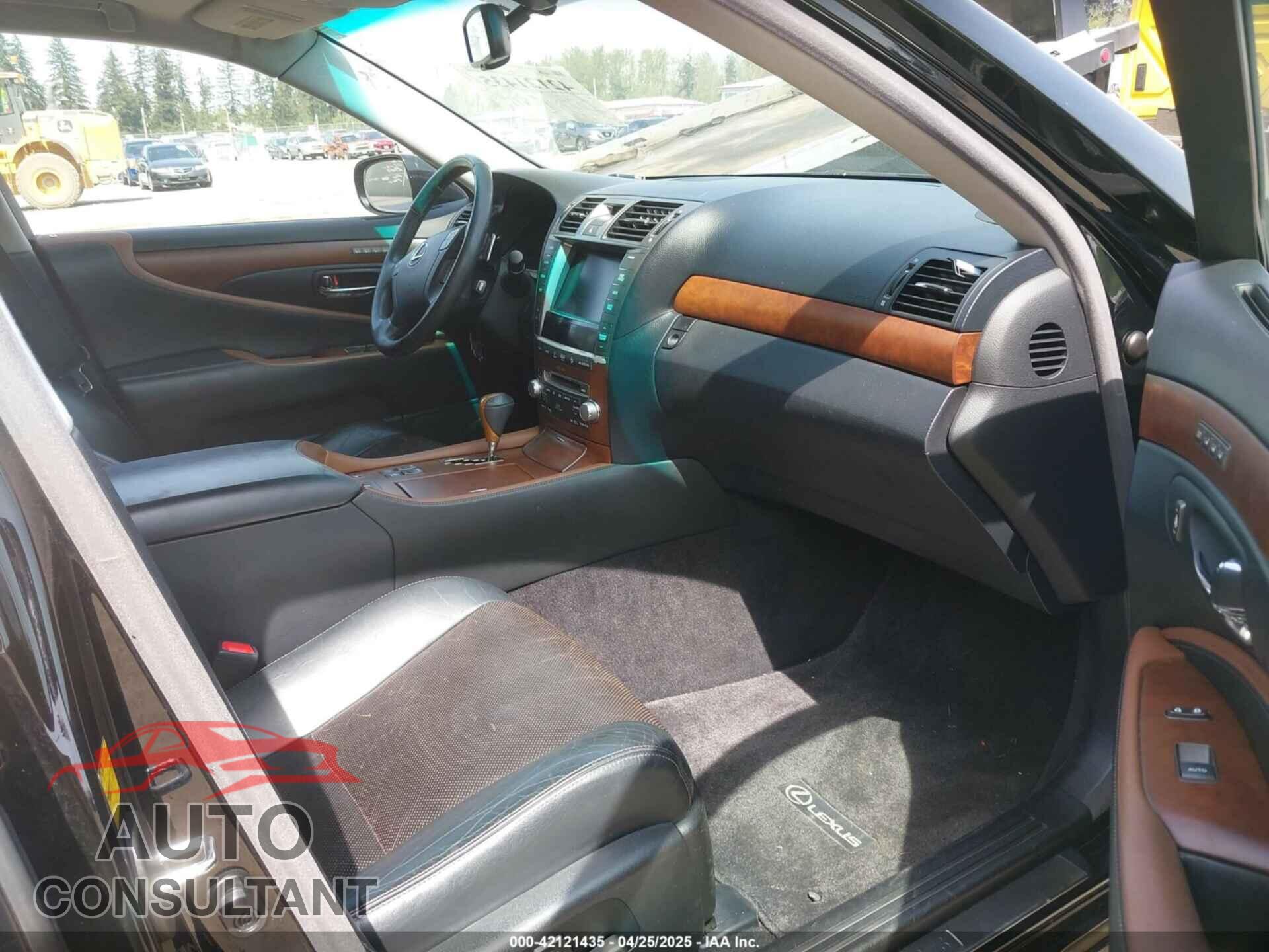 LEXUS LS 460 2012 - JTHBL5EF4C5108833