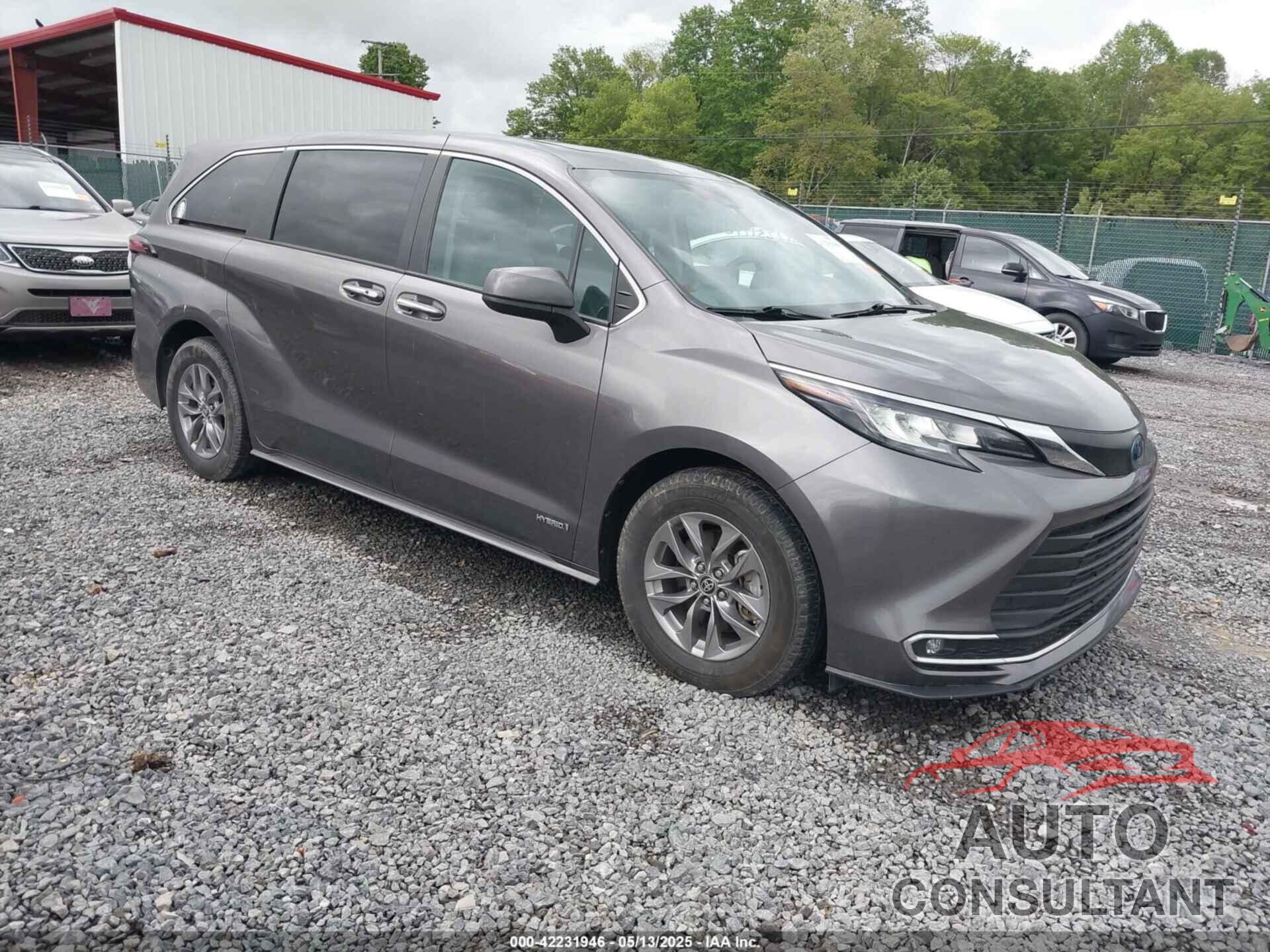 TOYOTA SIENNA 2021 - 5TDYRKEC2MS017781