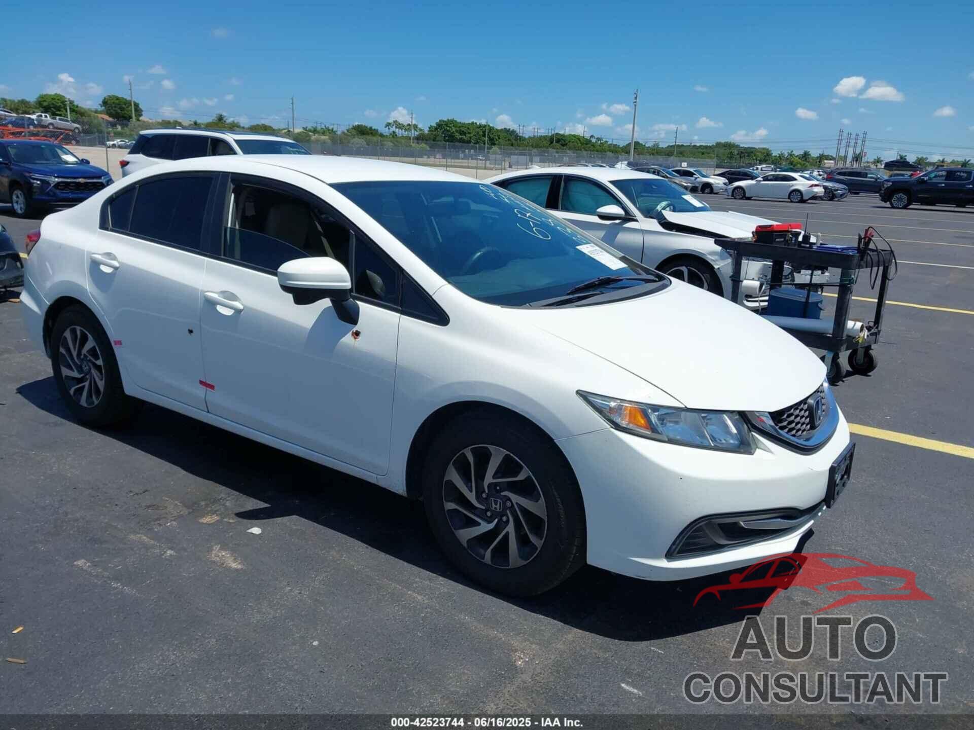 HONDA CIVIC 2015 - 19XFB2F79FE224338