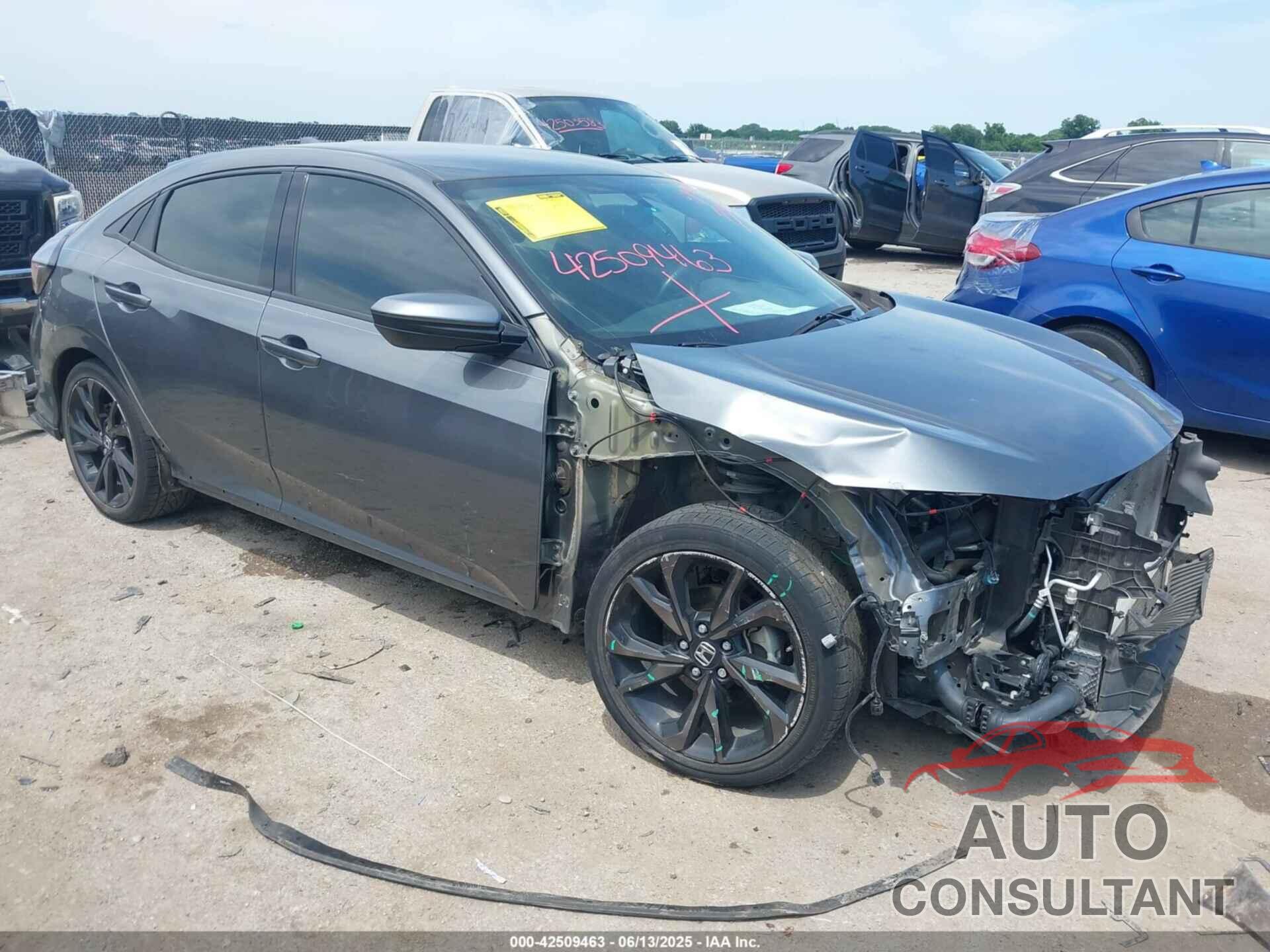 HONDA CIVIC 2017 - SHHFK7H45HU233873
