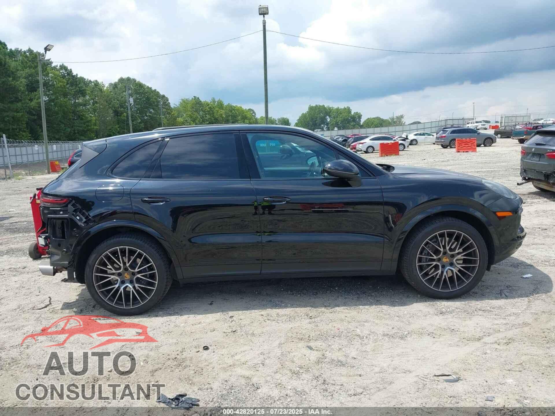 PORSCHE CAYENNE 2021 - WP1AA2AY1MDA05903