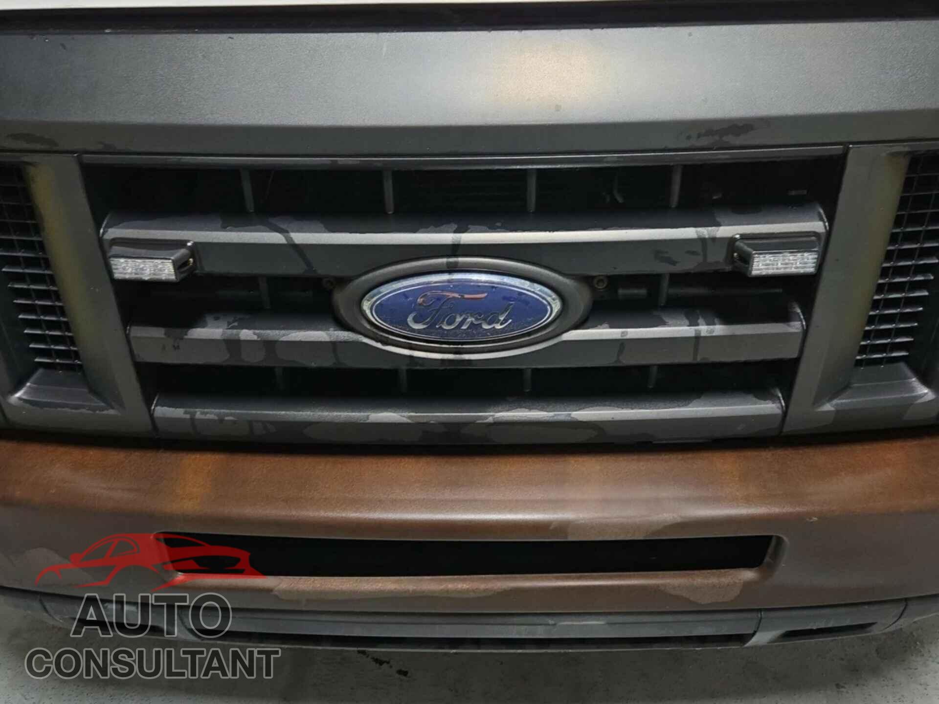 FORD ECONOLINE 2010 - 1FTNE2EL3ADA10330