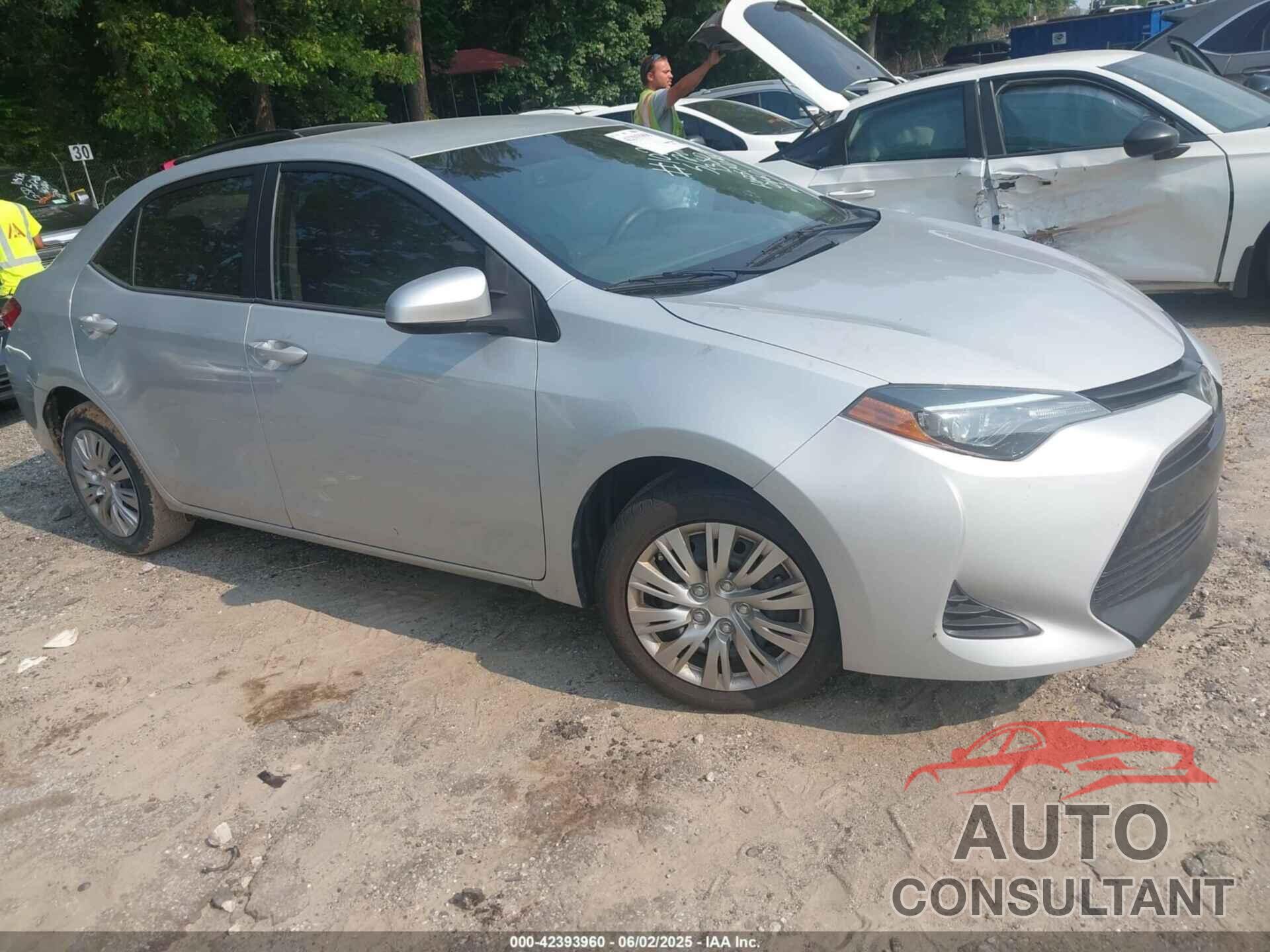 TOYOTA COROLLA 2019 - 2T1BURHE3KC219660