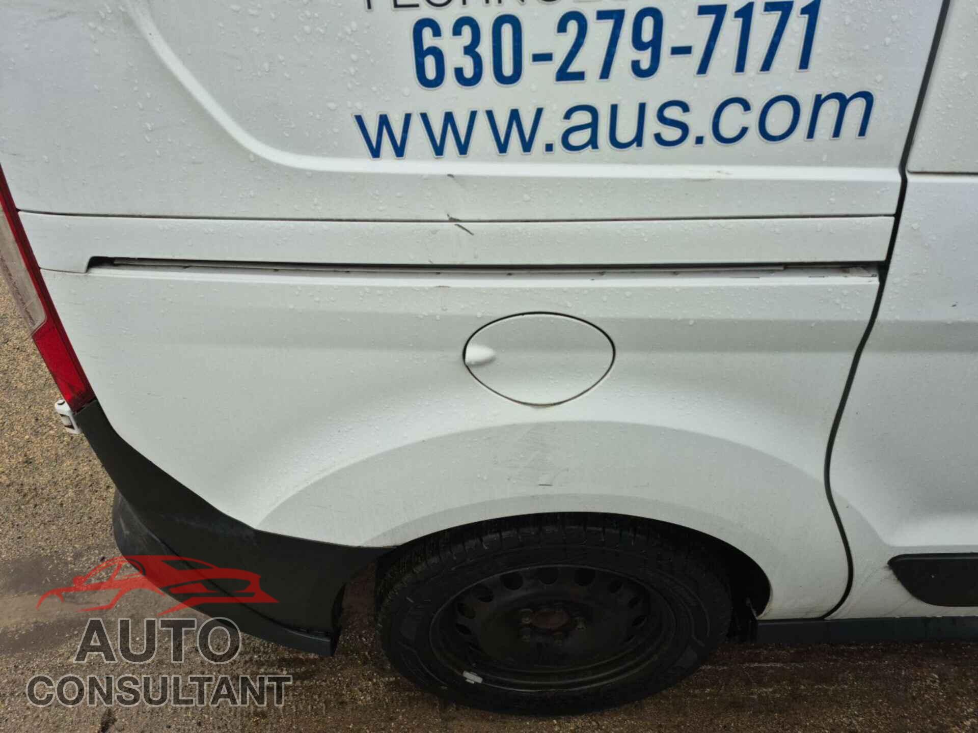 FORD TRANSIT CONNECT 2017 - NM0LS7E73H1322012