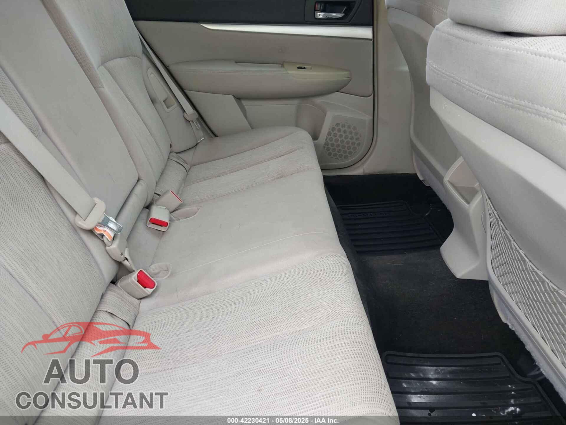 SUBARU OUTBACK 2013 - 4S4BRCCC0D3229753