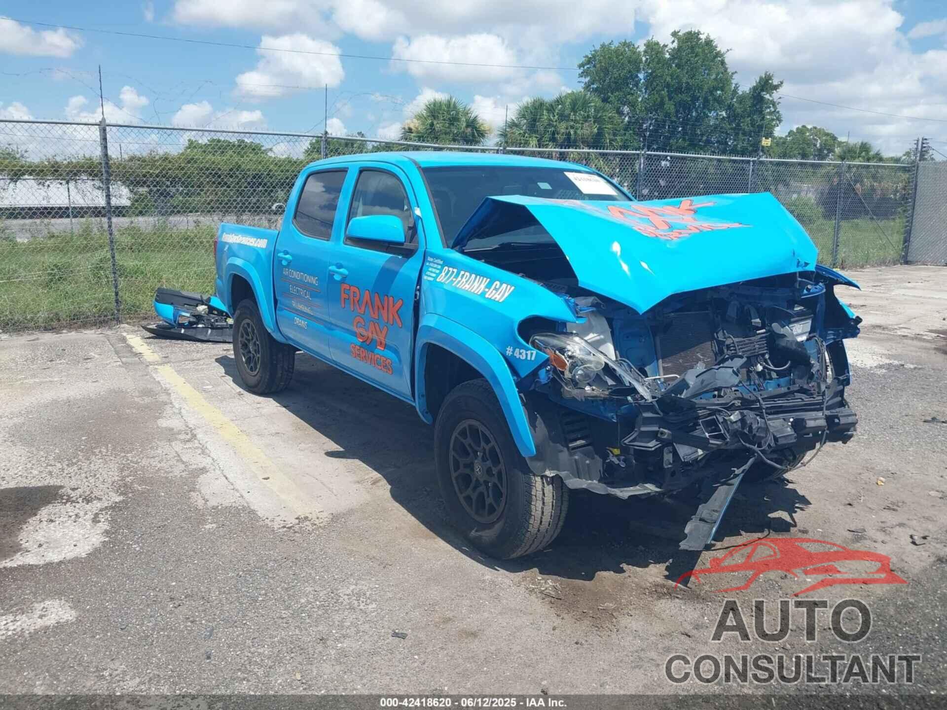 TOYOTA TACOMA 2017 - 5TFAZ5CNXHX051913