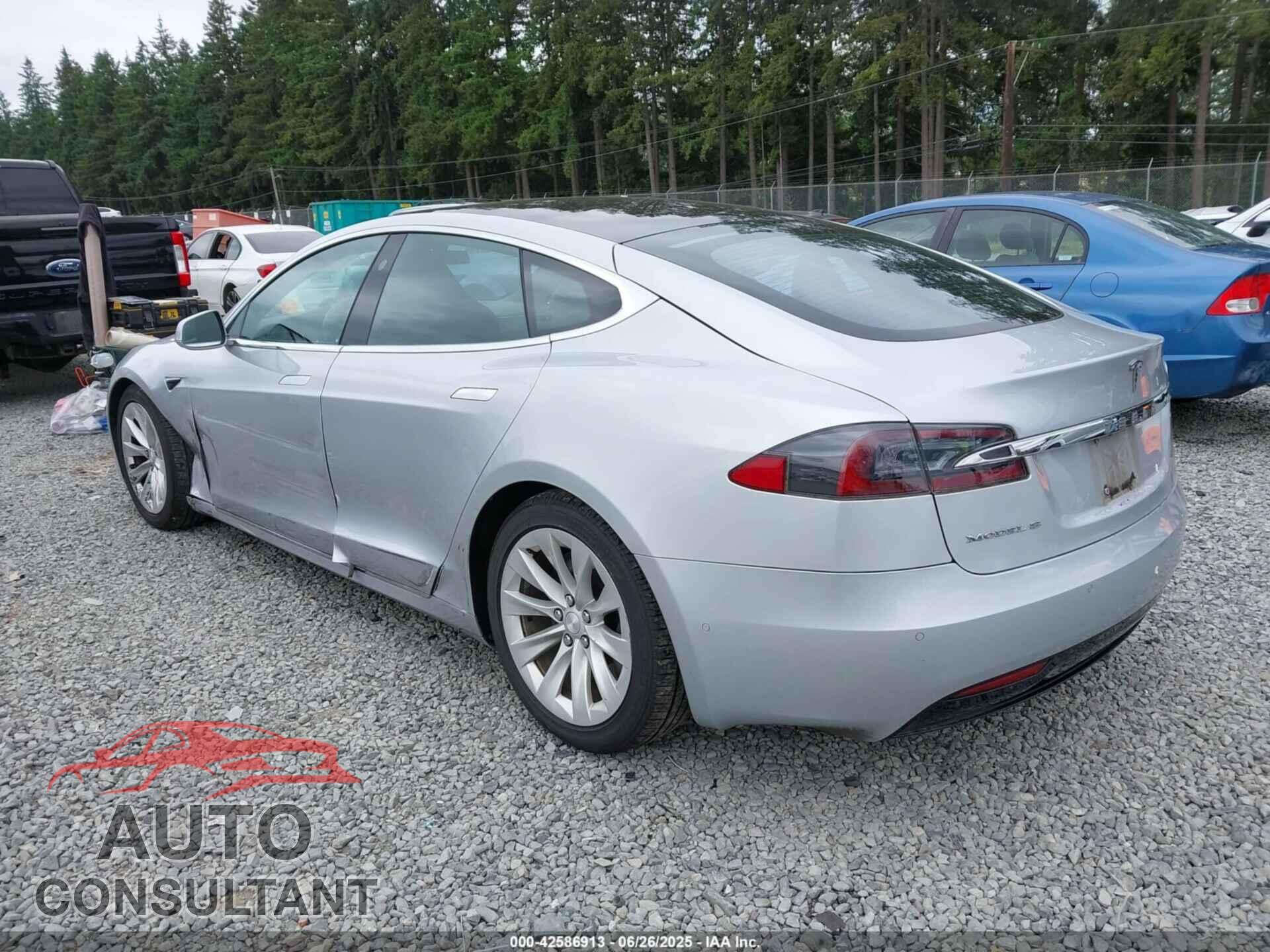 TESLA MODEL S 2017 - 5YJSA1E11HF217633