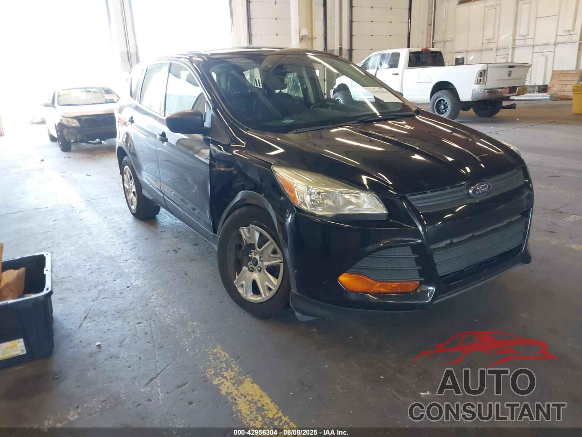 FORD ESCAPE 2016 - 1FMCU0F70GUC60726
