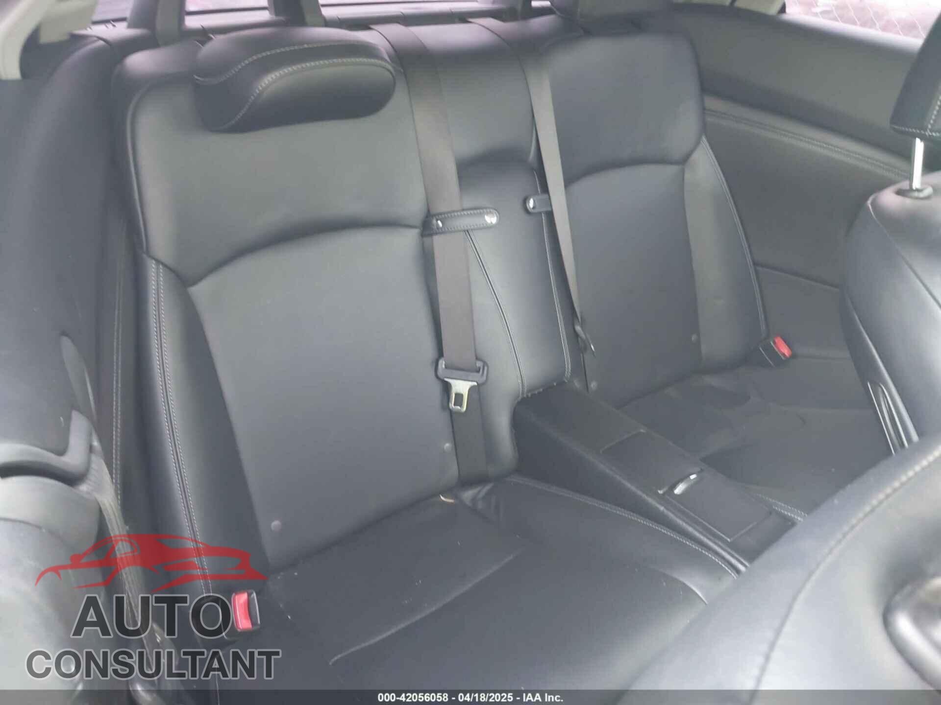 LEXUS IS 250C 2012 - JTHFF2C29C2525079