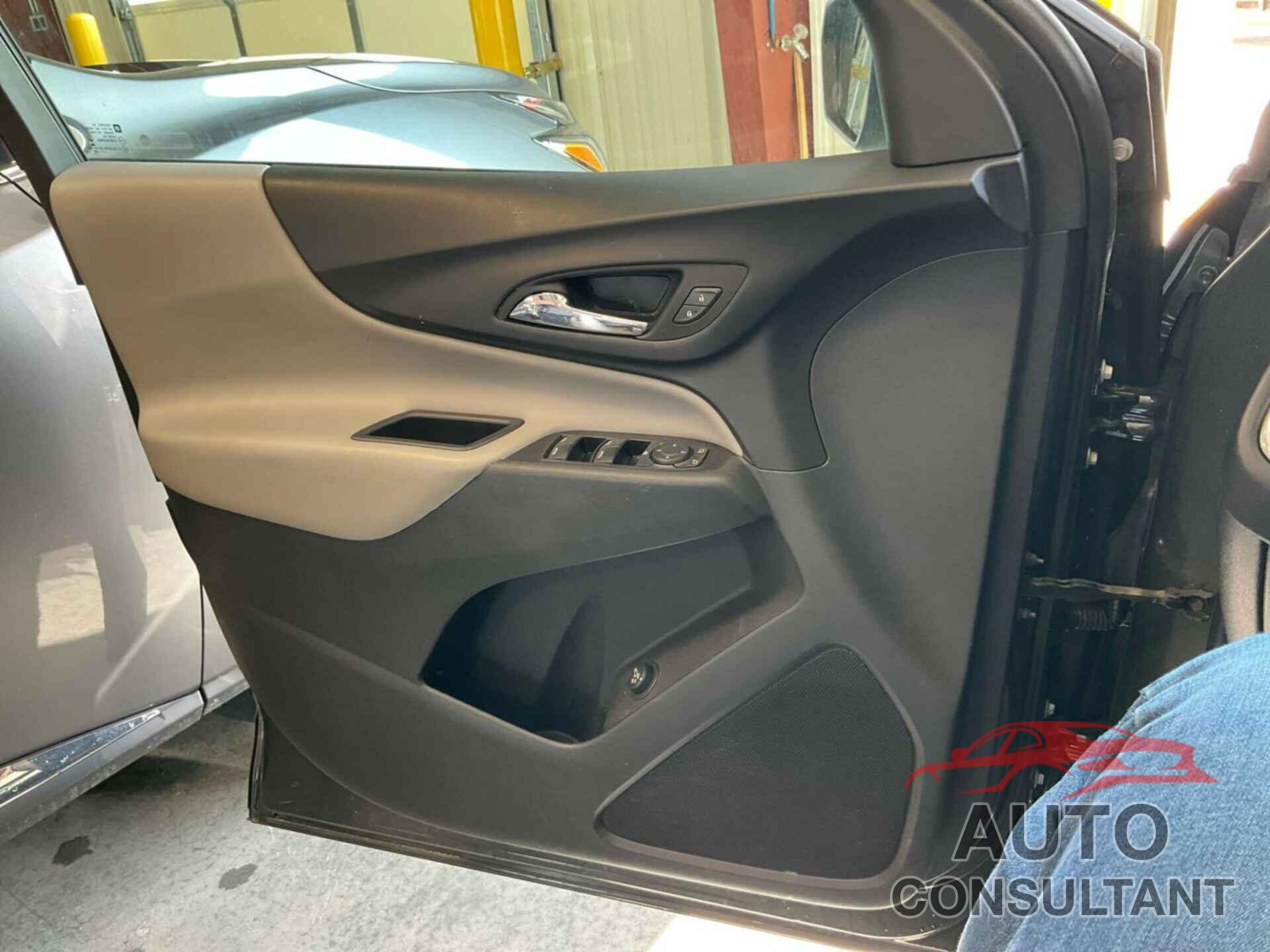 CHEVROLET EQUINOX 2020 - 2GNAXTEV2L6232401