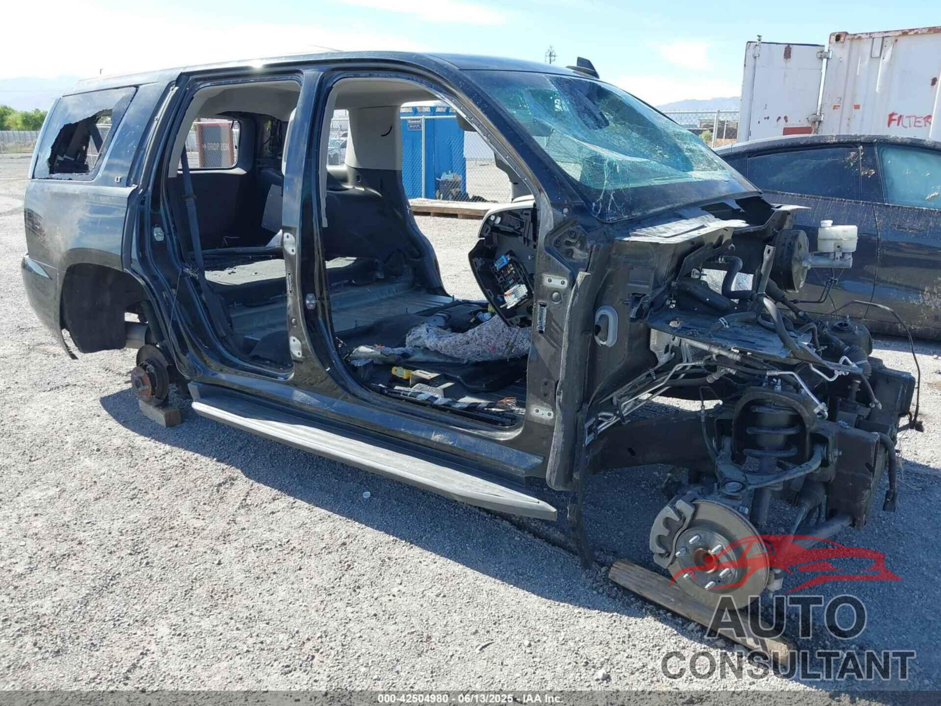 CHEVROLET TAHOE 2019 - 1GNSCBKC2KR158557