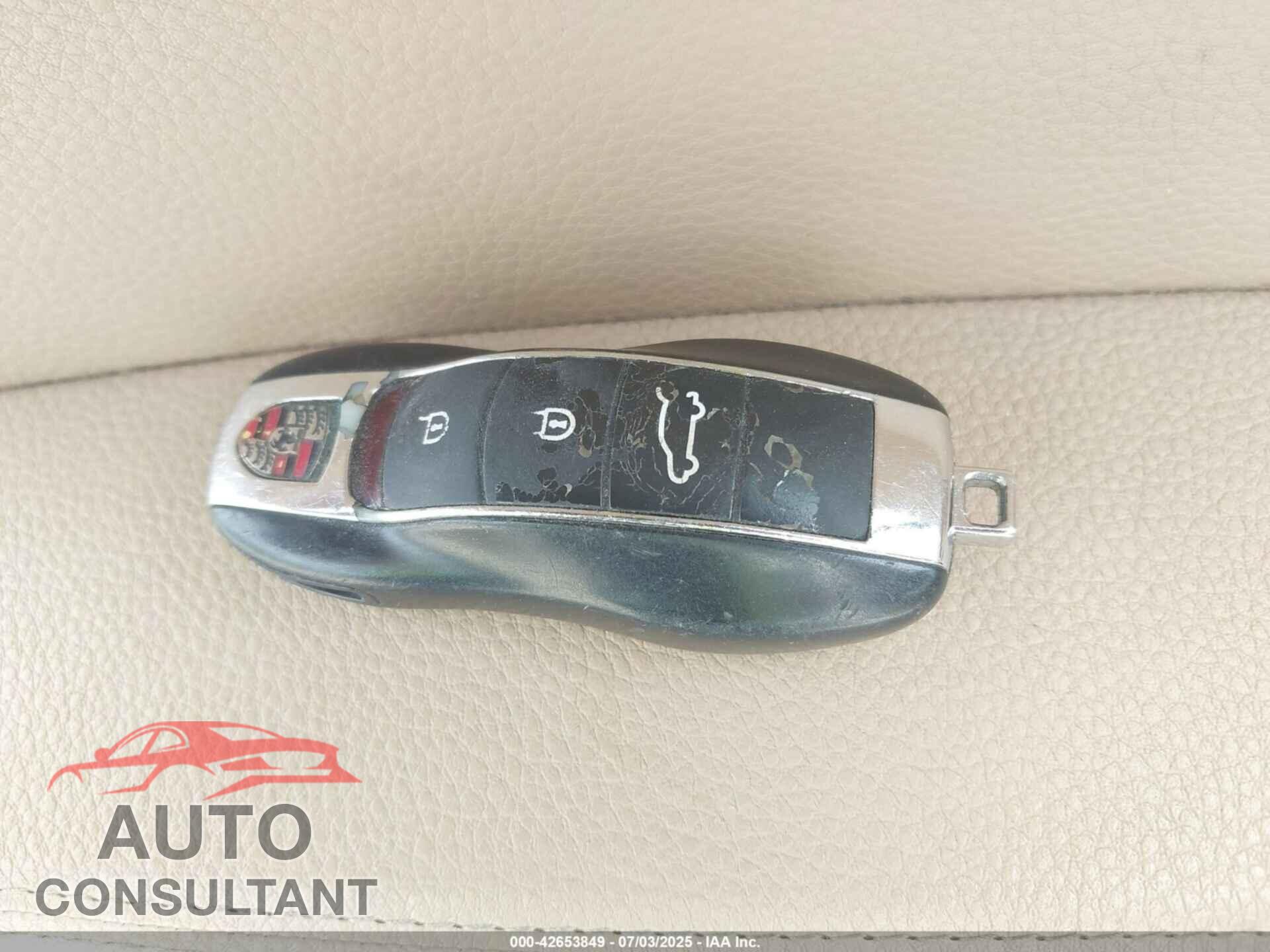 PORSCHE PANAMERA 2011 - WP0AA2A70BL019965
