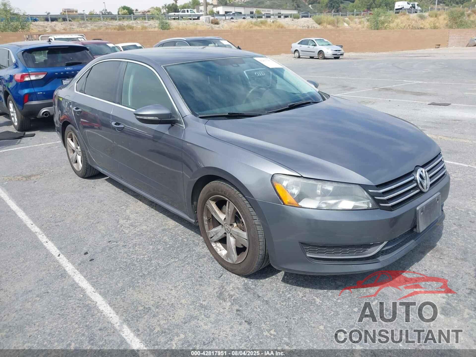 VOLKSWAGEN PASSAT 2012 - 1VWBP7A30CC008539