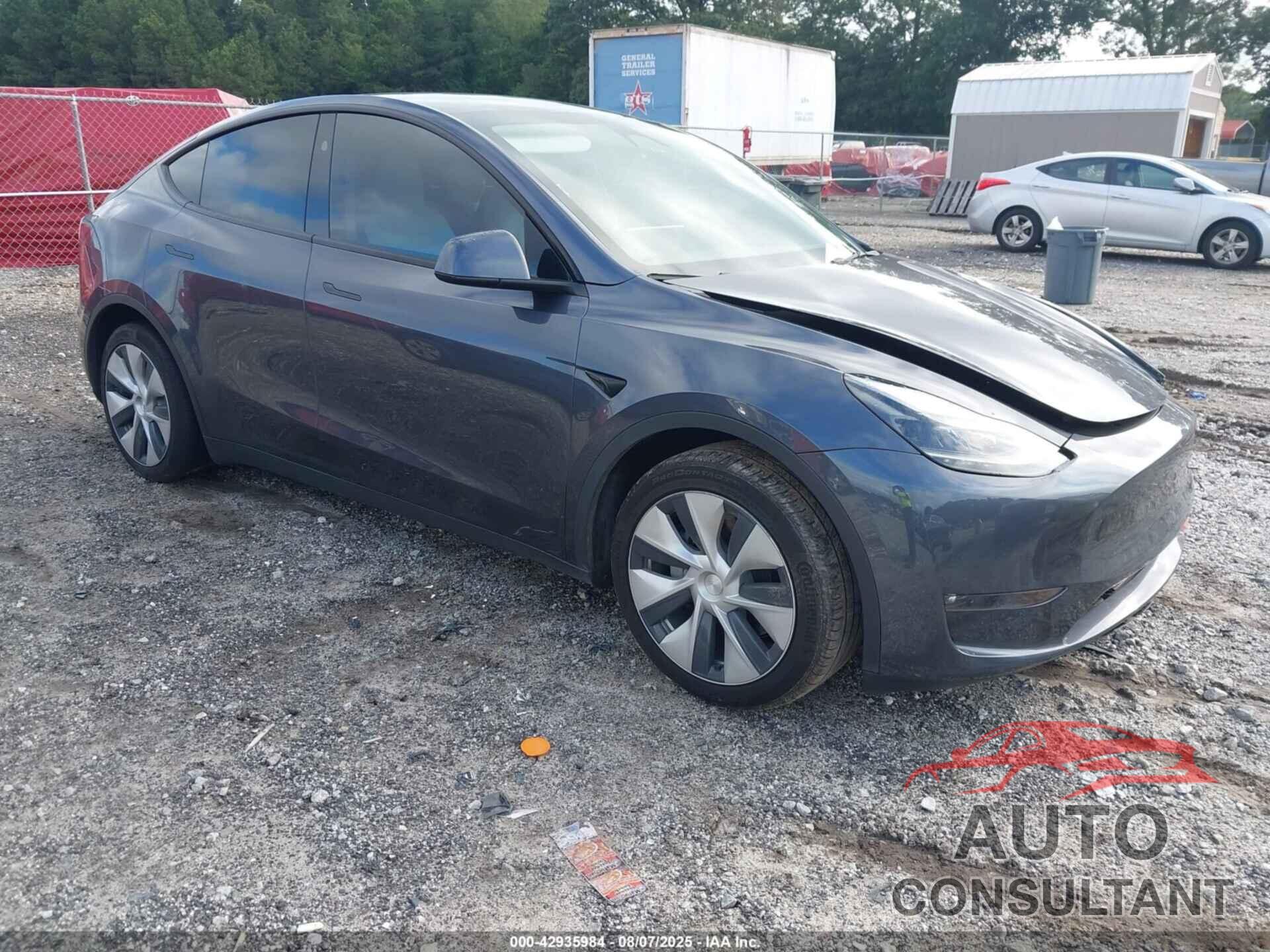 TESLA MODEL Y 2023 - 7SAYGDED2PF940784