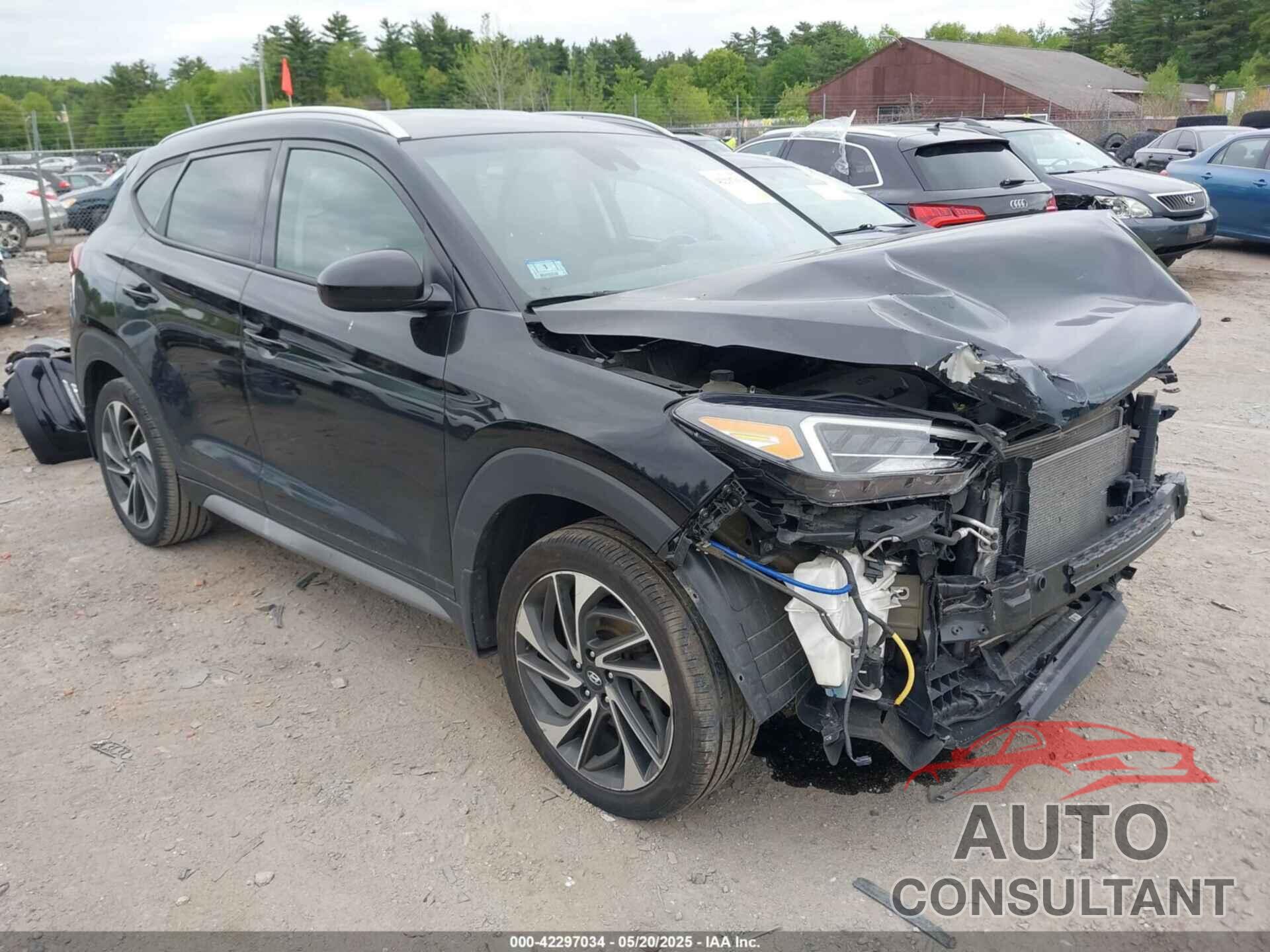 HYUNDAI TUCSON 2021 - KM8J3CAL2MU318203