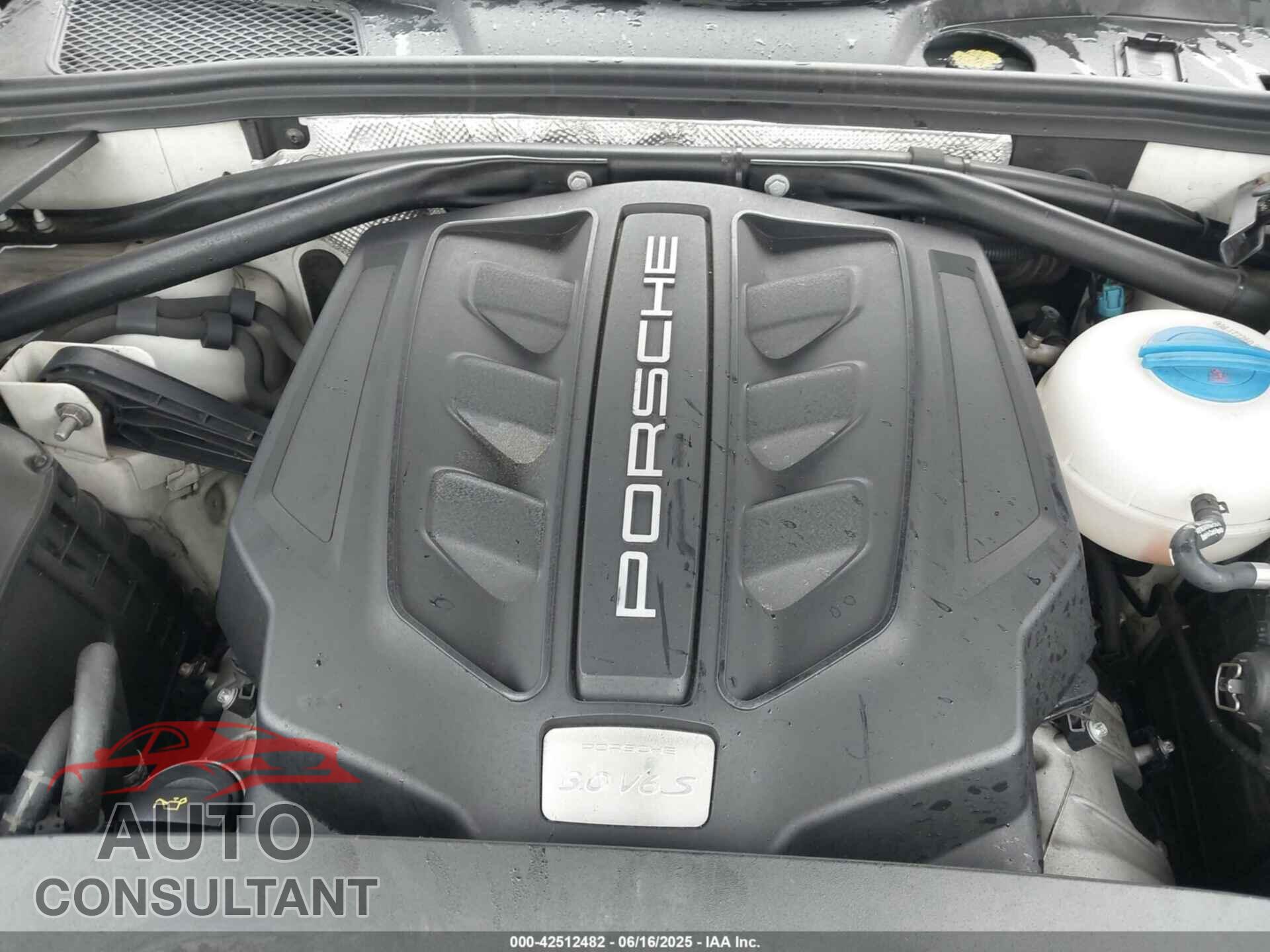 PORSCHE MACAN 2016 - WP1AB2A59GLB47204