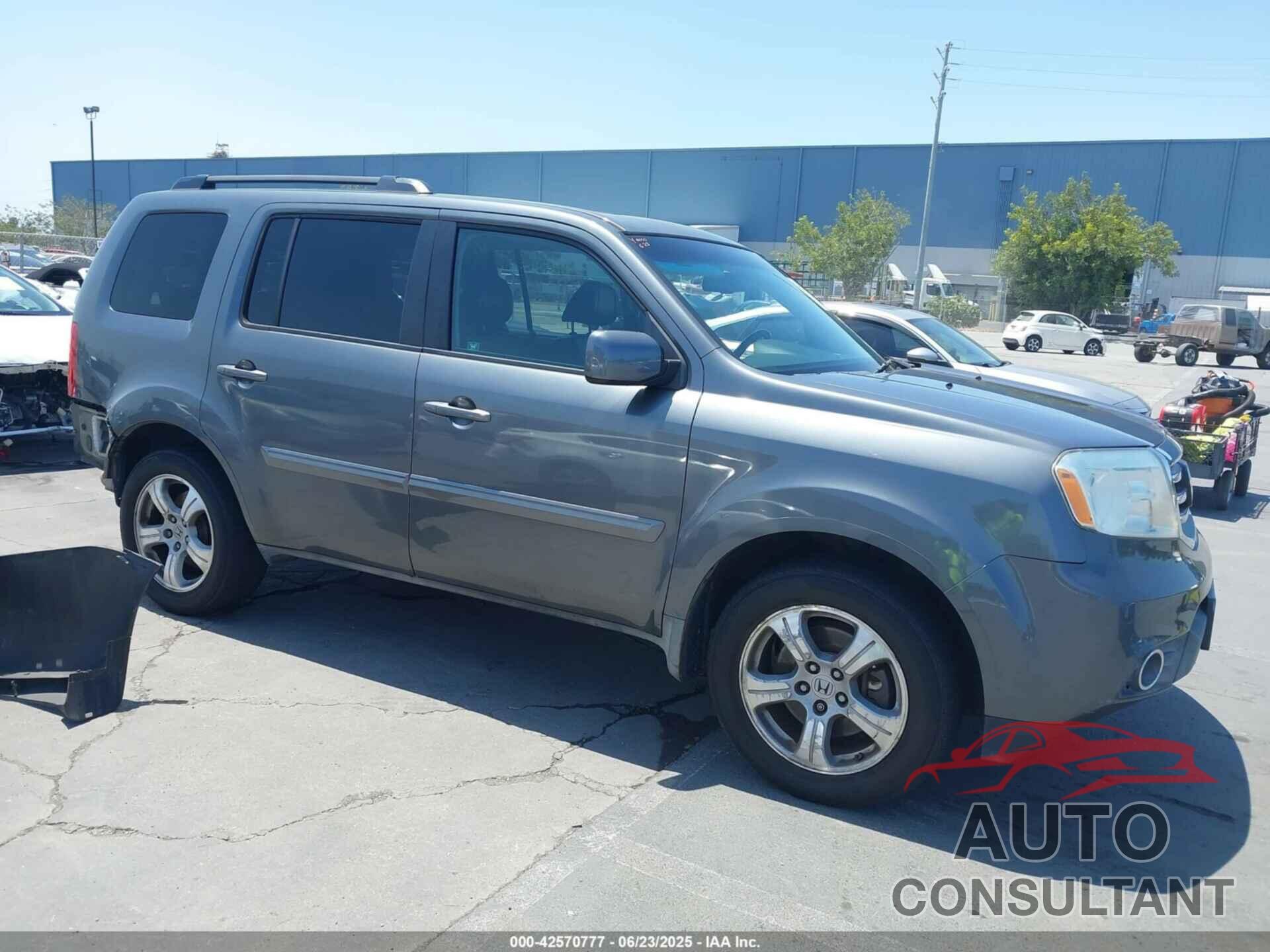 HONDA PILOT 2012 - 5FNYF4H63CB046672