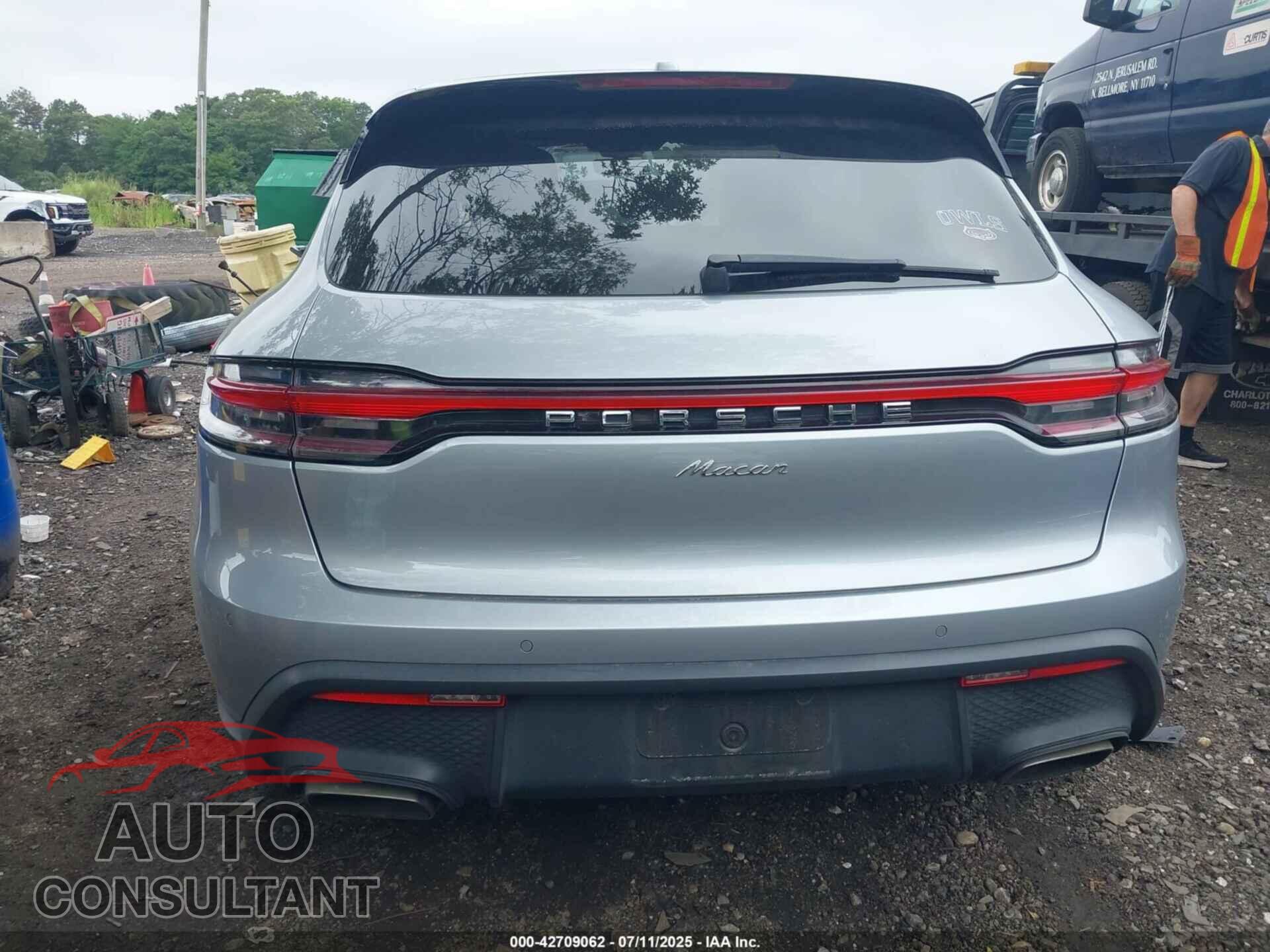 PORSCHE MACAN 2022 - WP1AA2A50NLB02183