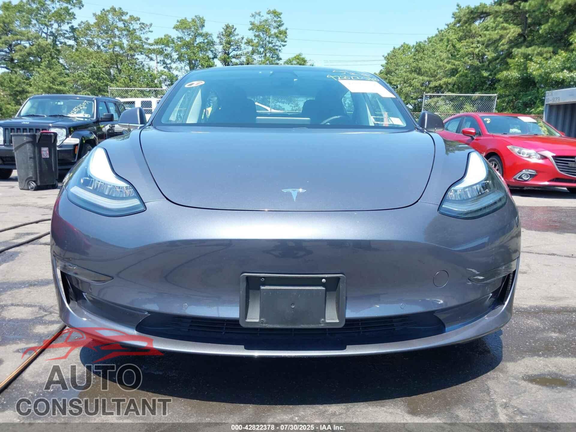TESLA MODEL 3 2020 - 5YJ3E1EBXLF734911