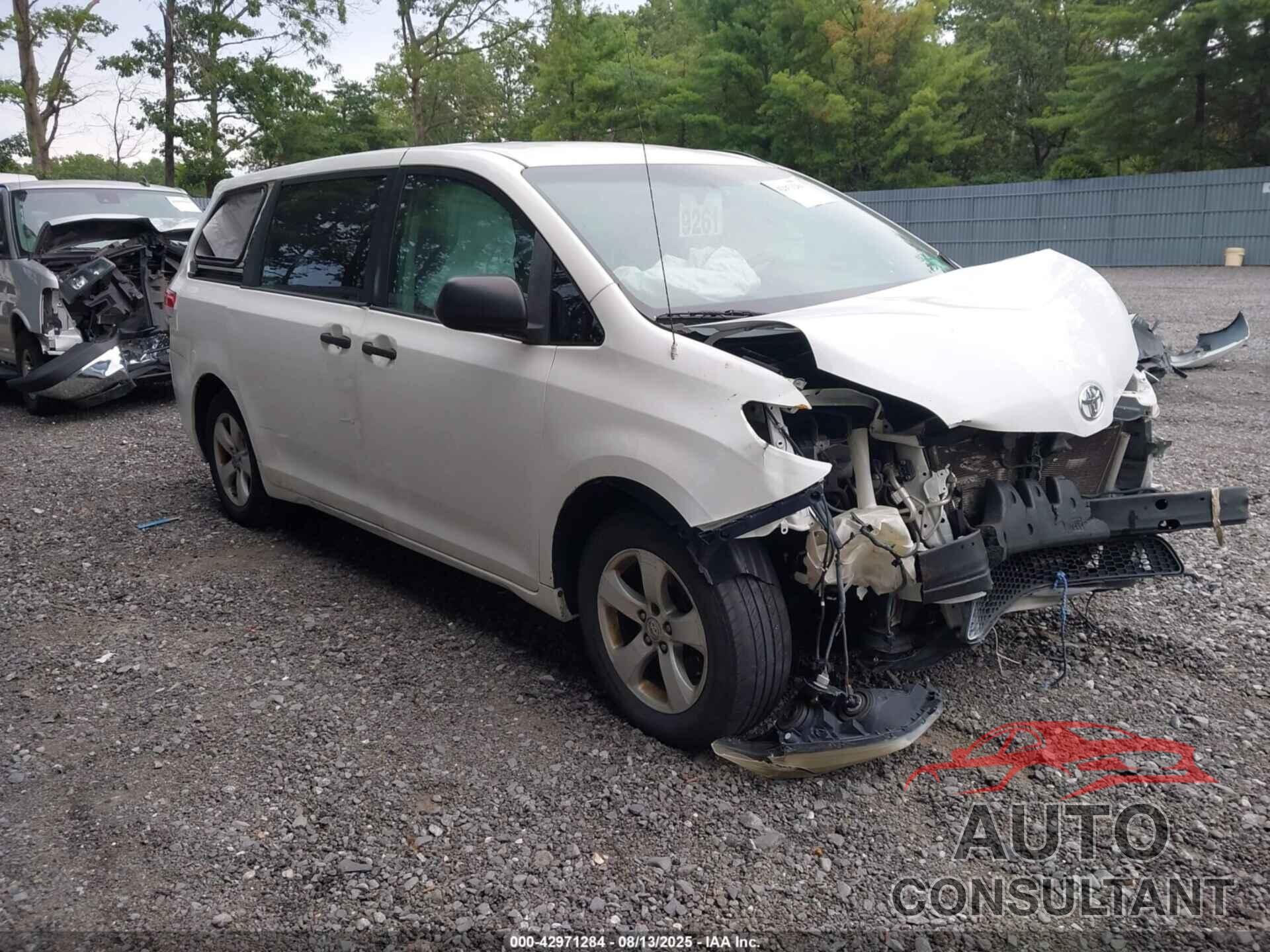 TOYOTA SIENNA 2012 - 5TDKA3DC1CS011697