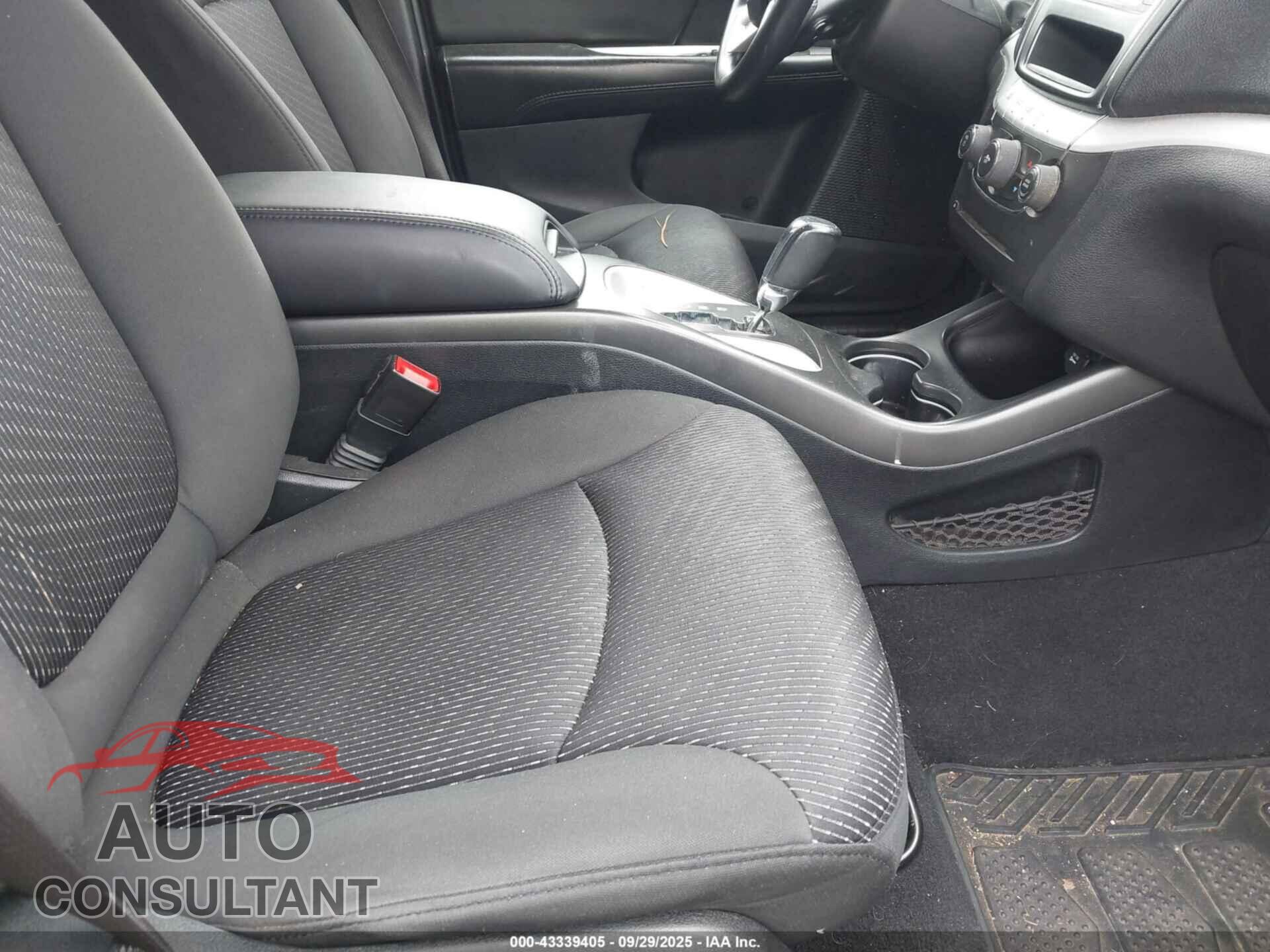 DODGE JOURNEY 2017 - 3C4PDCAB3HT520177