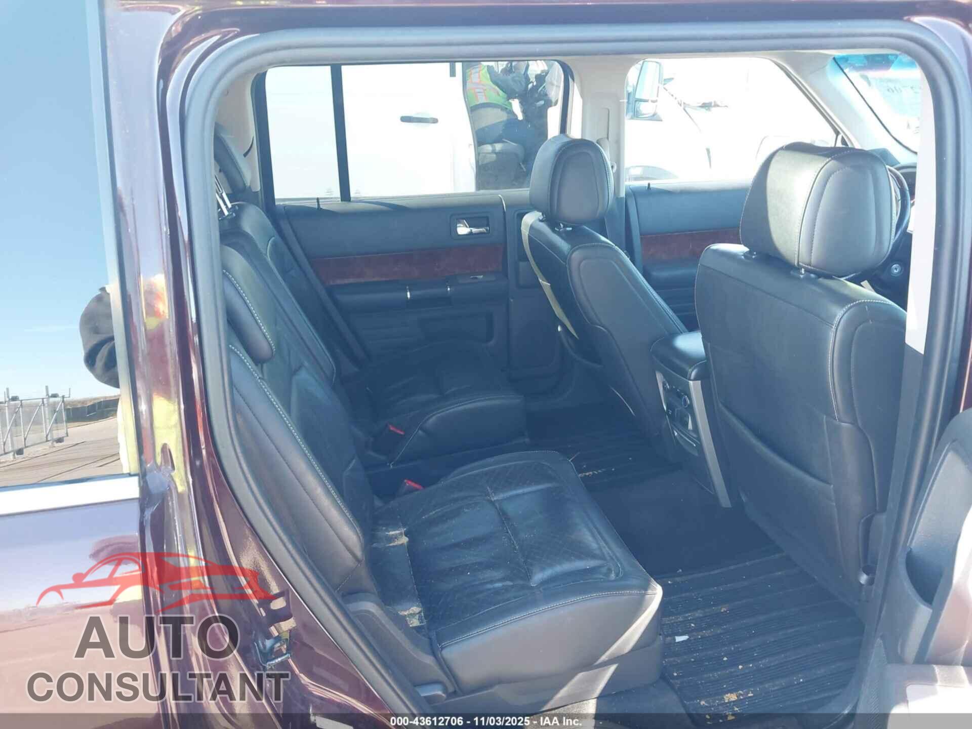 FORD FLEX 2011 - 2FMHK6DCXBBD34750