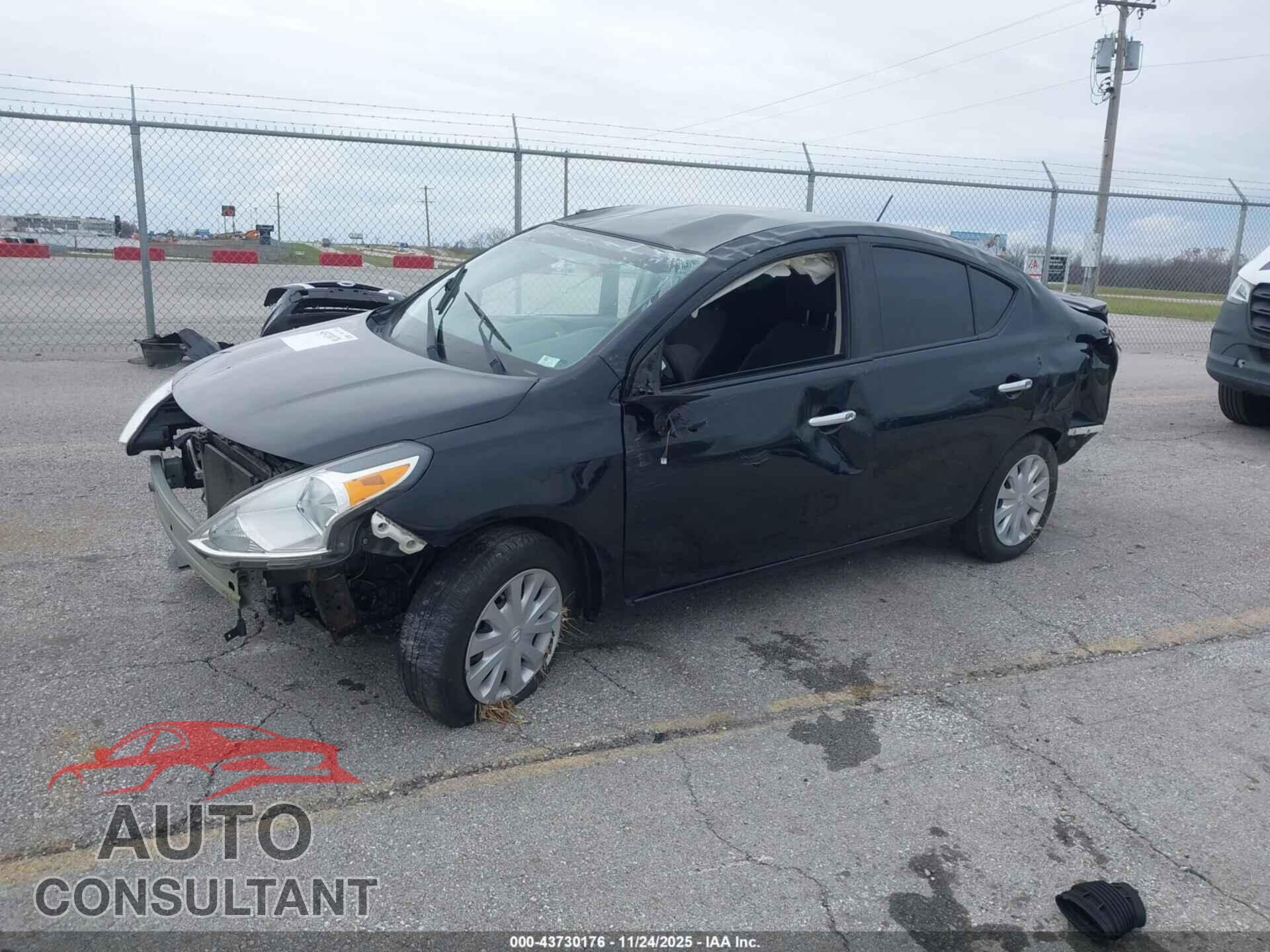 NISSAN VERSA 2019 - 3N1CN7AP3KL852158