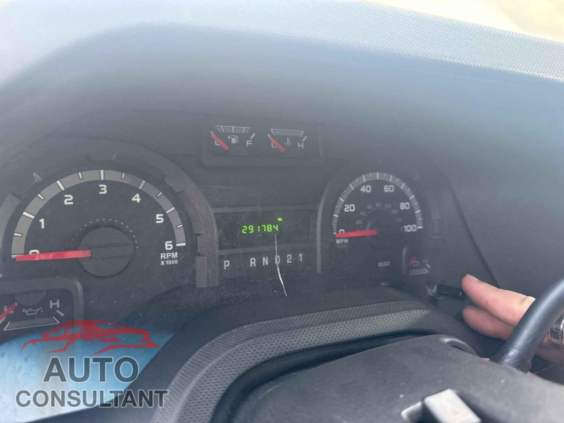 FORD E-150 2010 - 1FTNE1EW5ADA90623