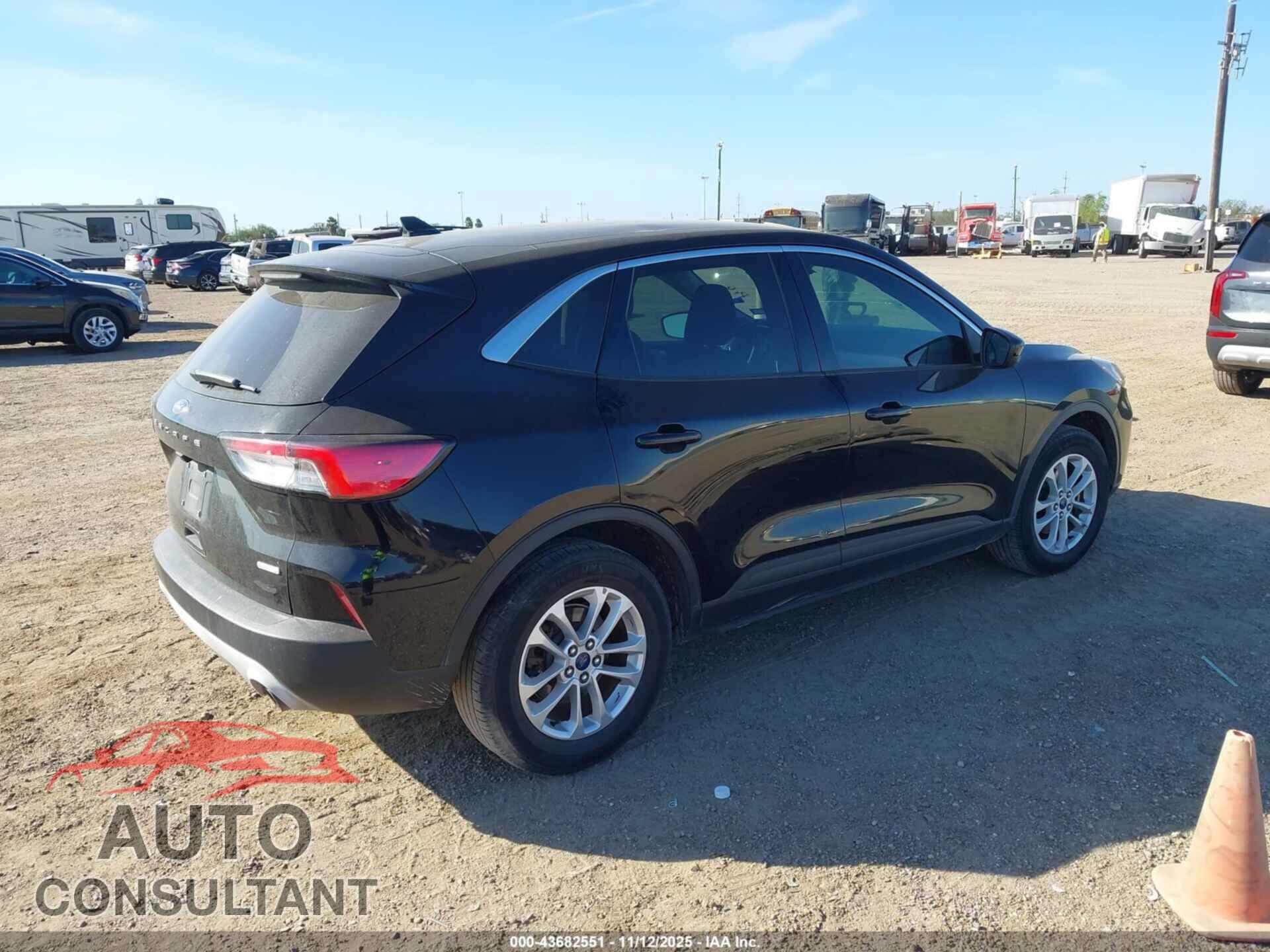 FORD ESCAPE 2020 - 1FMCU0G64LUA75448
