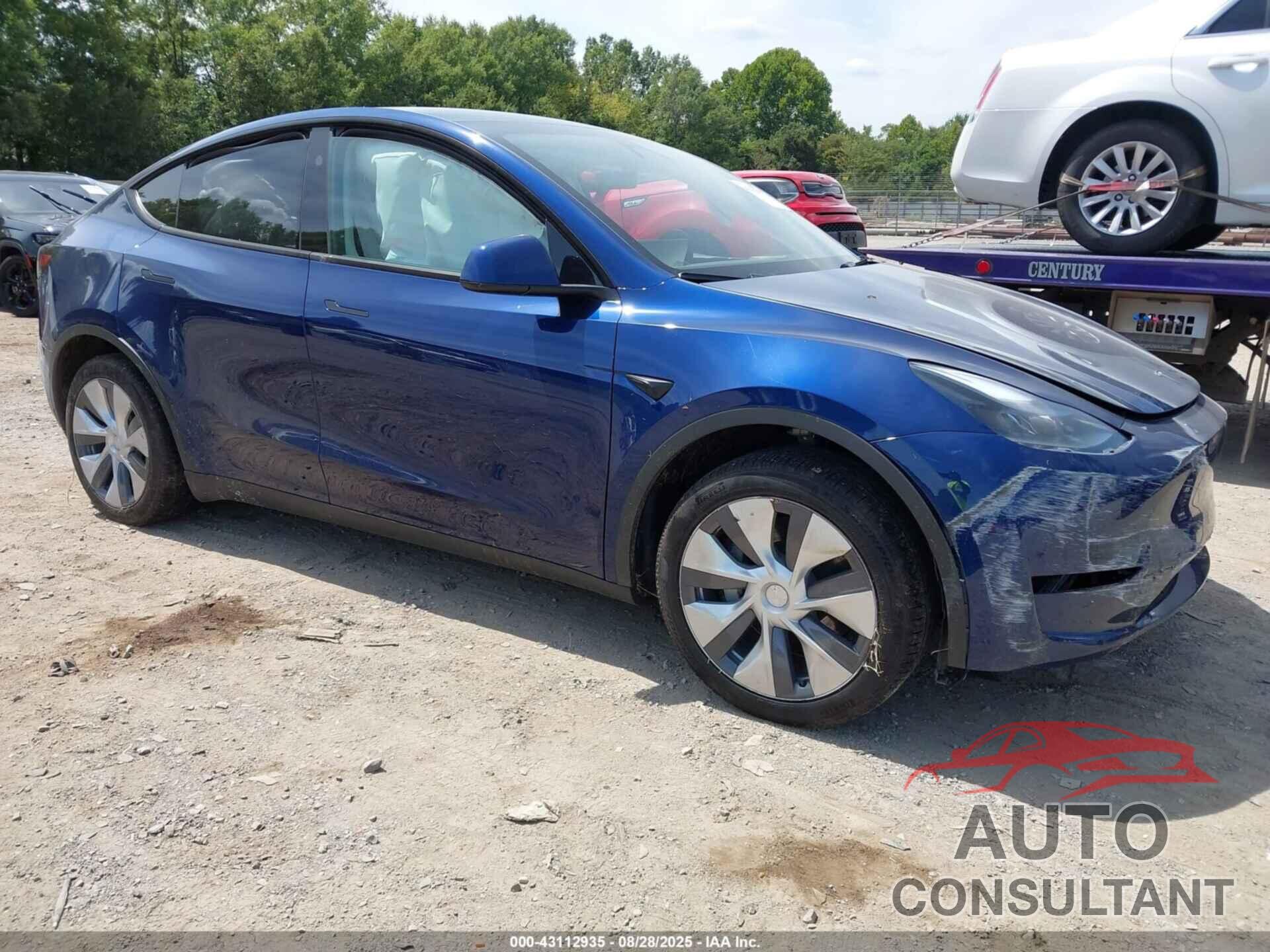 TESLA MODEL Y 2024 - 7SAYGDEE3RA249918