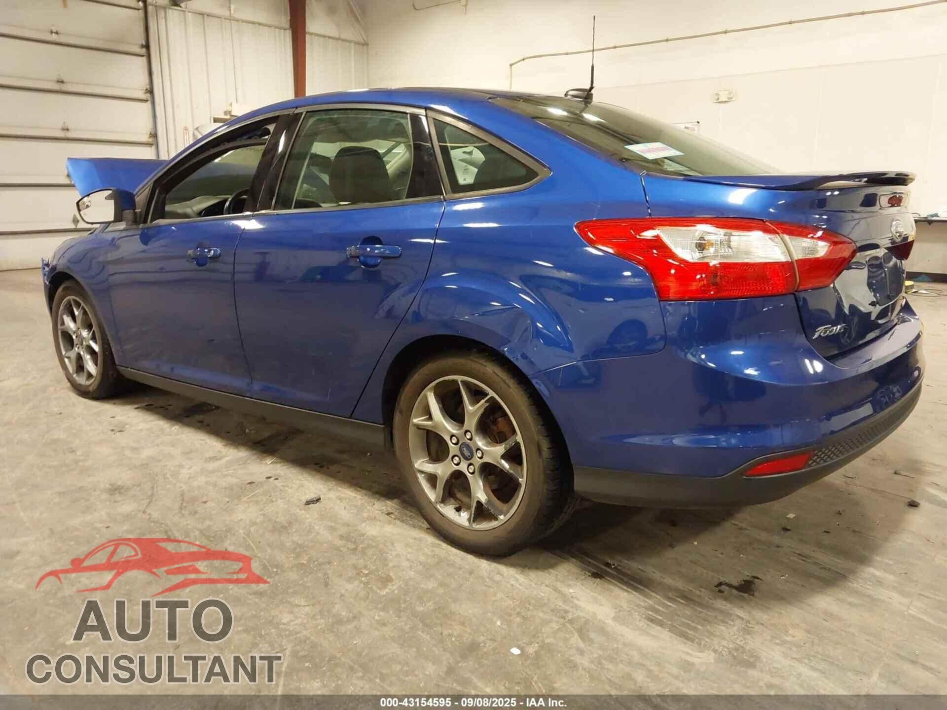 FORD FOCUS 2014 - 1FADP3F27EL224143
