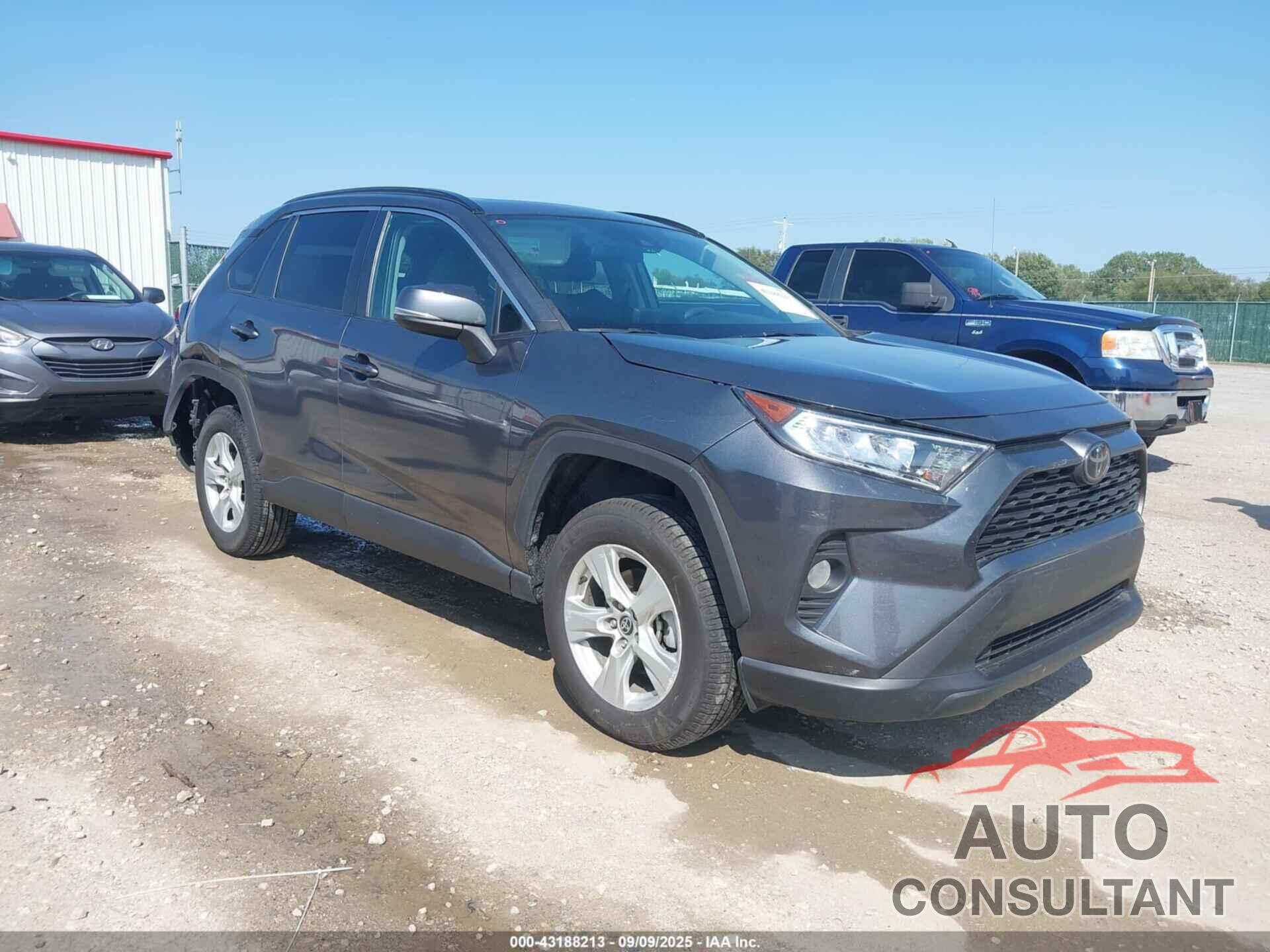 TOYOTA RAV4 2021 - 2T3W1RFV0MC126120
