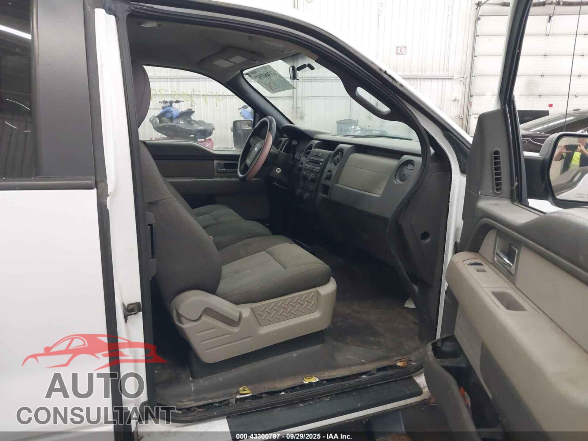 FORD F-150 2010 - 1FTFX1EV3AKE80086