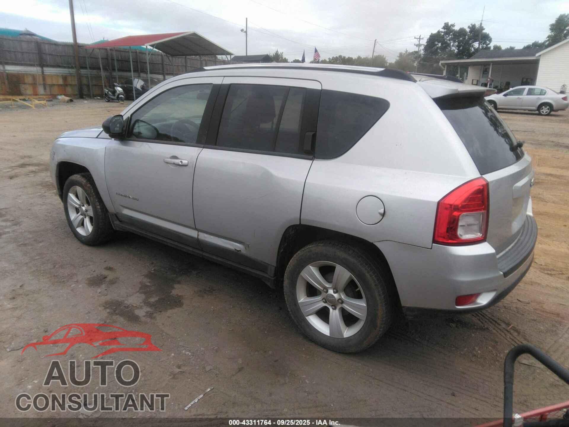 JEEP COMPASS 2011 - 1J4NT1FA0BD260598