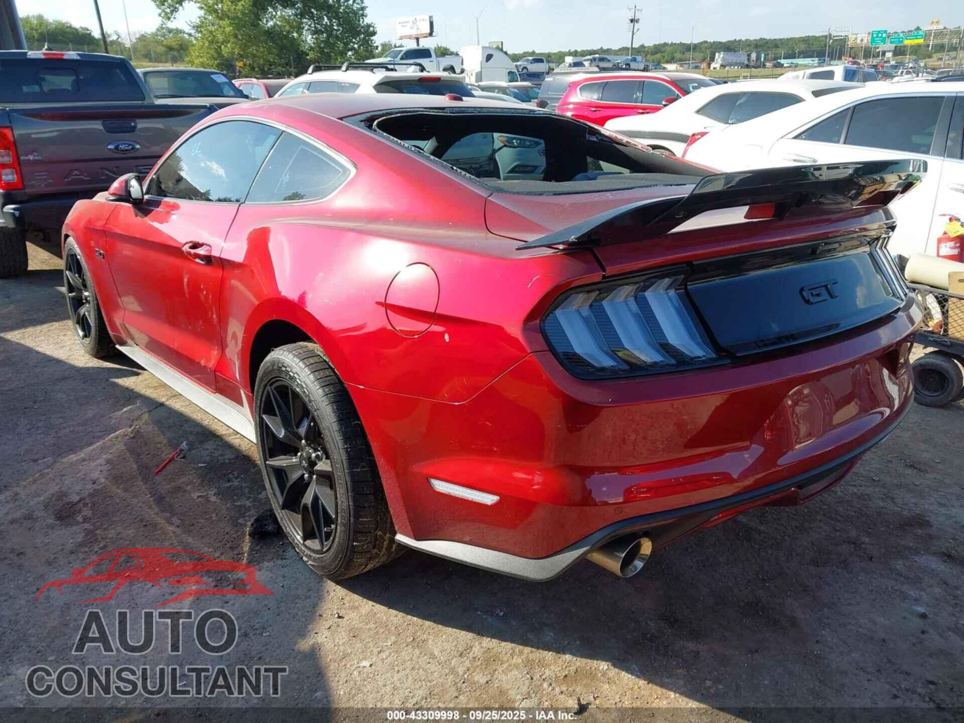 FORD MUSTANG 2017 - 1FA6P8CF1H5323112