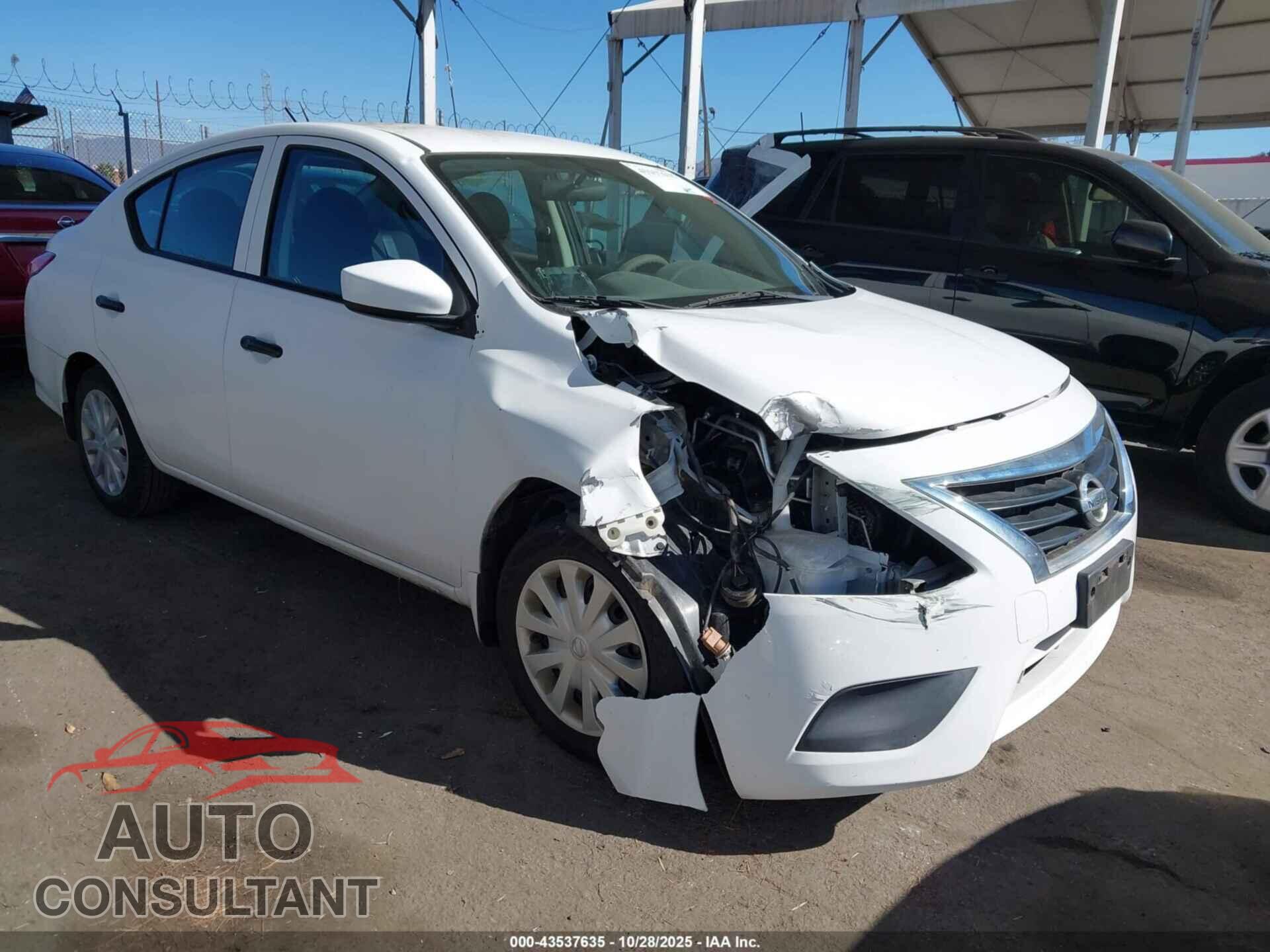NISSAN VERSA 2017 - 3N1CN7AP3HL833070