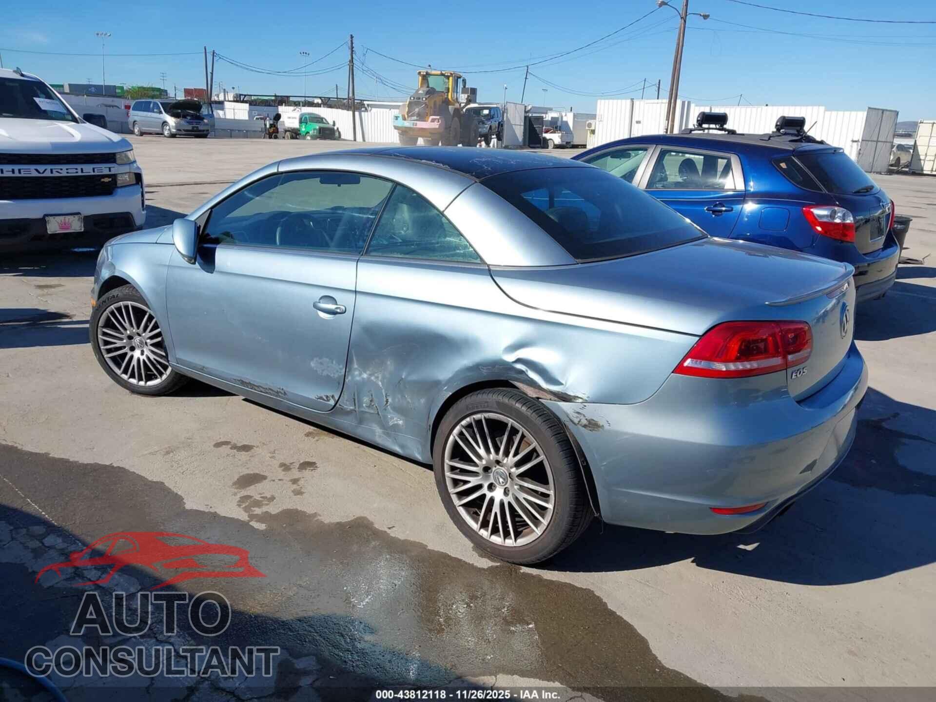 VOLKSWAGEN EOS 2012 - WVWBW7AH5CV008932
