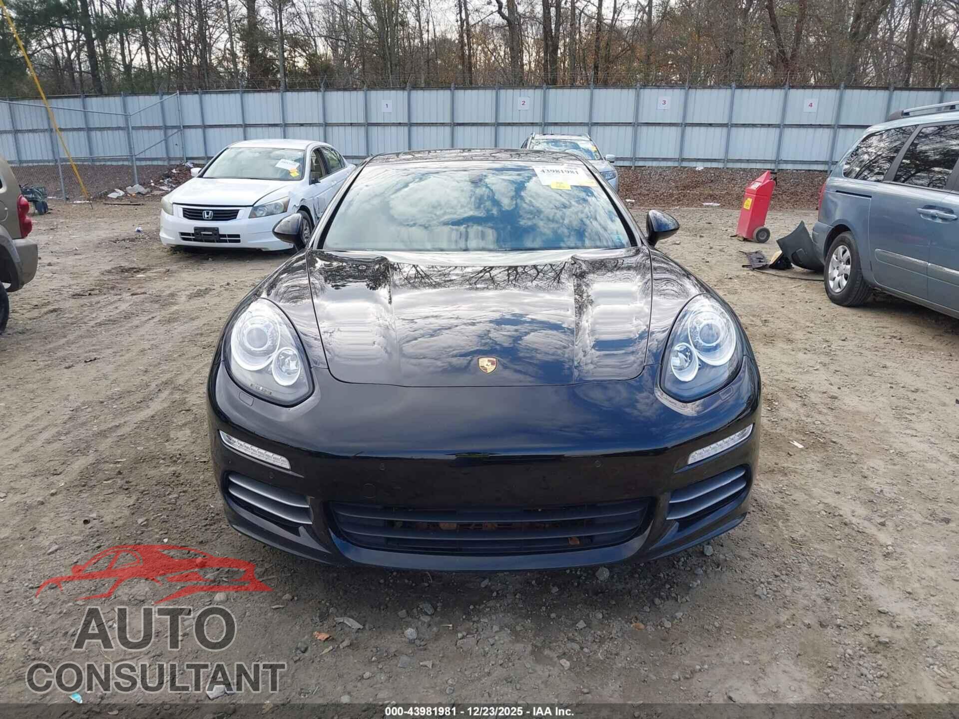 PORSCHE PANAMERA 2016 - WP0AA2A75GL005163