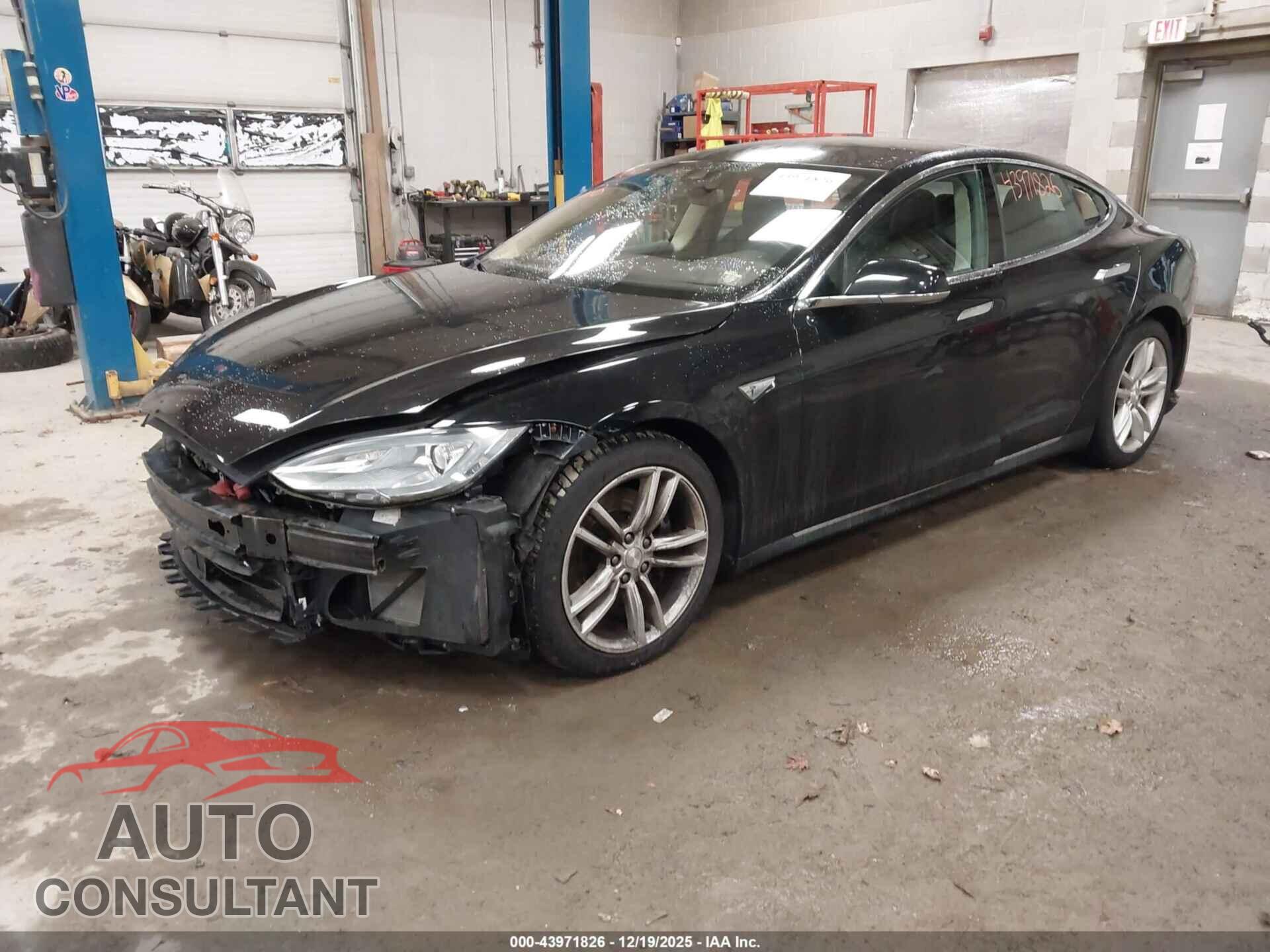 TESLA MODEL S 2015 - 5YJSA1S25FF086037
