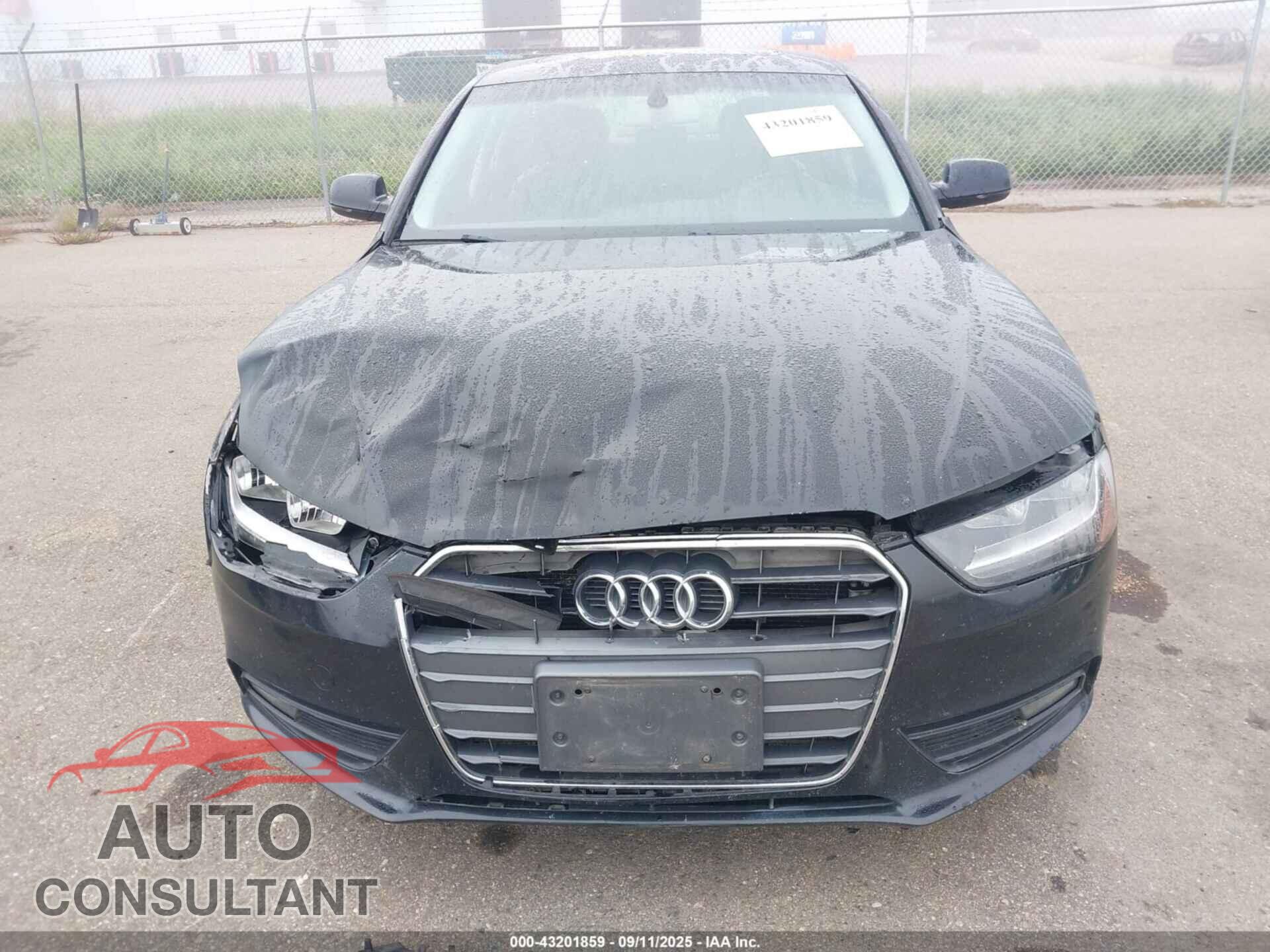 AUDI A4 2013 - WAUDFAFL4DA183472