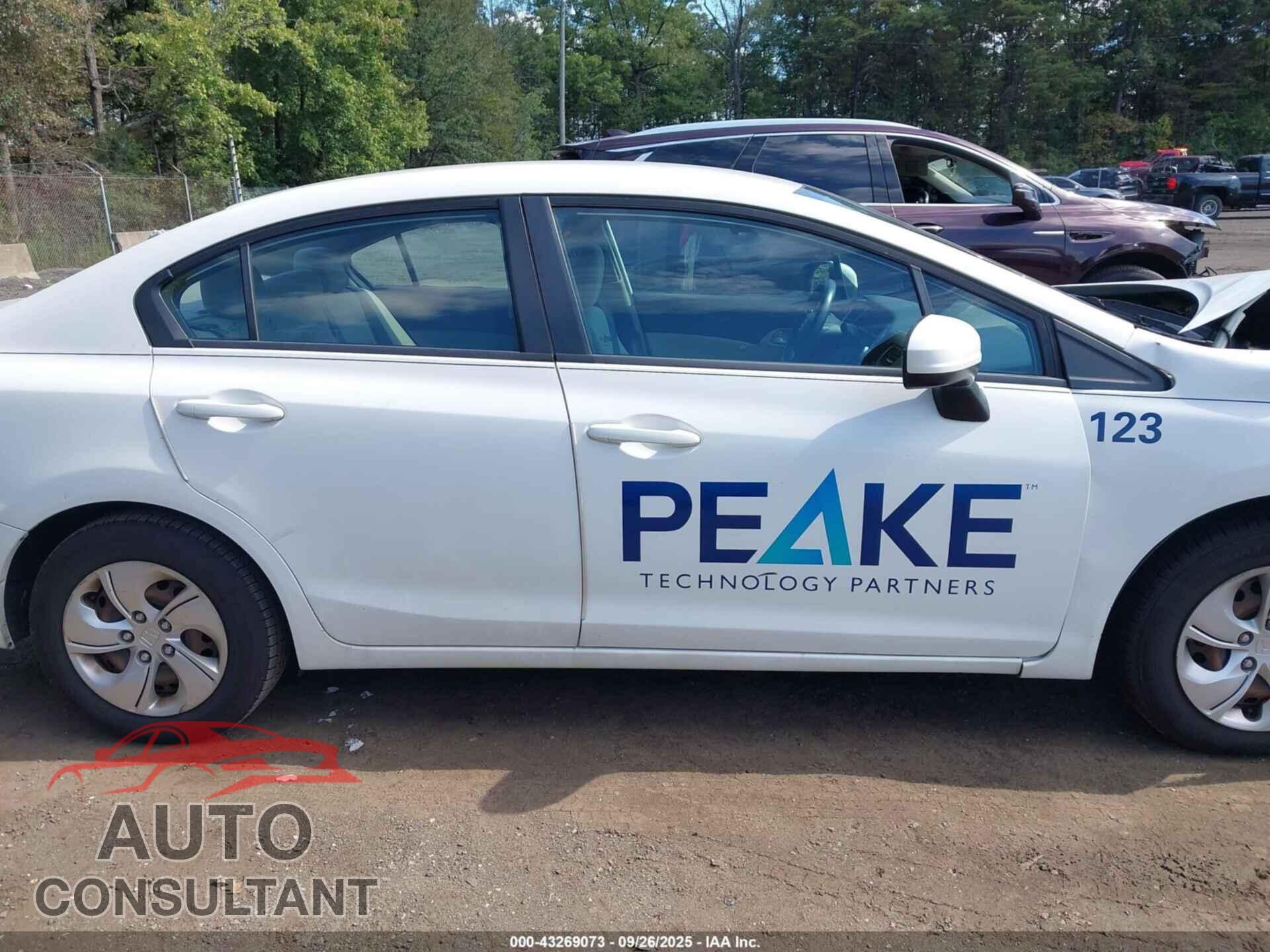 HONDA CIVIC 2014 - 19XFB2F57EE237148